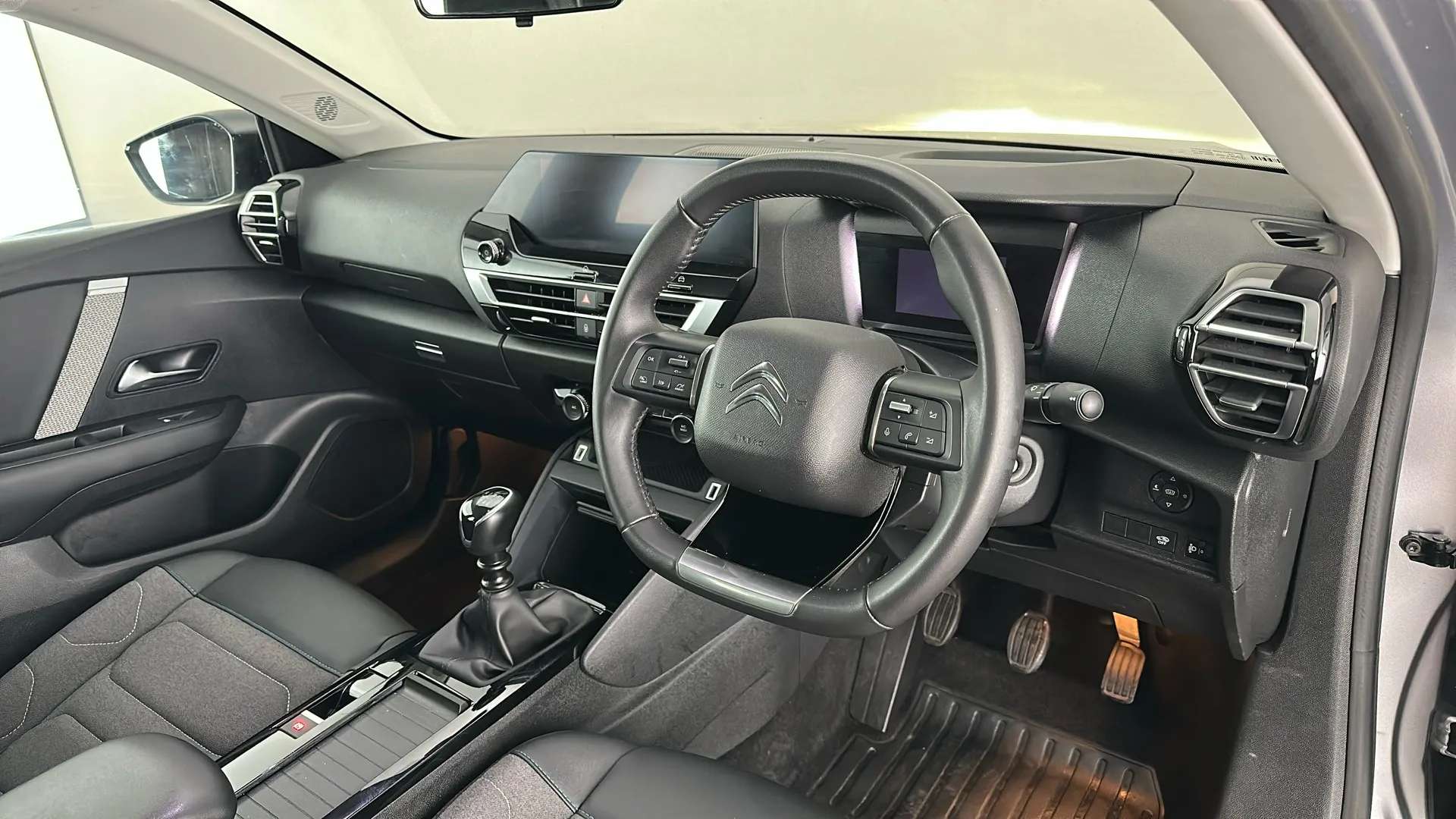 2023 CITROEN C4 2023 CITROEN C4