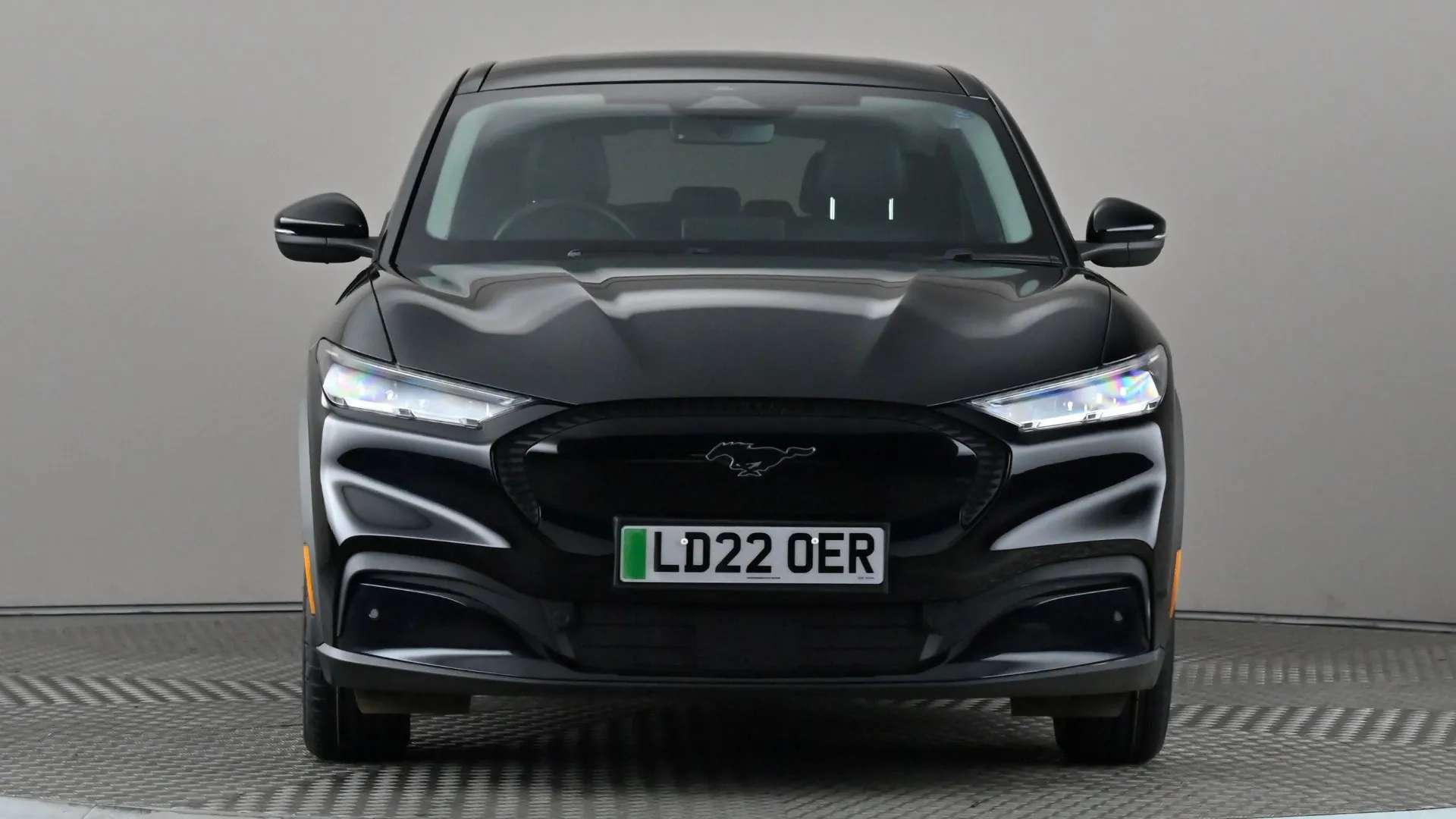 A 2022 FORD MUSTANG MACH-E 198kW Standard Range 68kWh RWD Auto A 2022 FORD MUSTANG MACH-E 198kW Standard Range 68kWh RWD Auto
