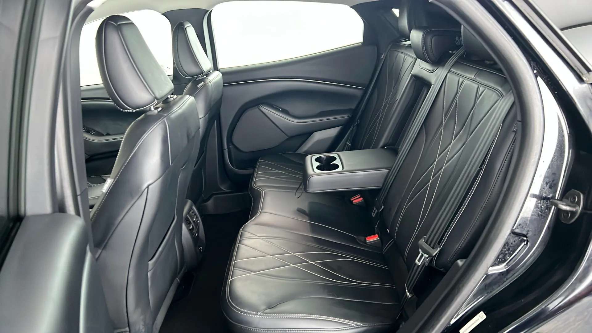 2022 FORD MUSTANG MACH-E 2022 FORD MUSTANG MACH-E