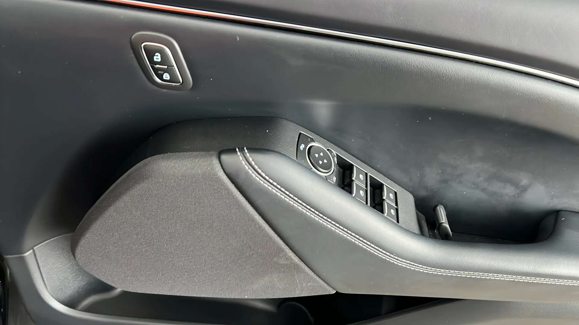 2022 FORD MUSTANG MACH-E 2022 FORD MUSTANG MACH-E