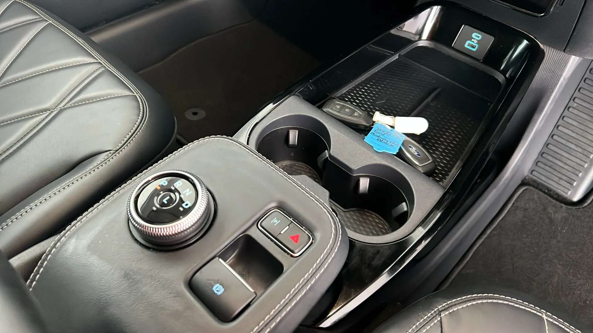 2022 FORD MUSTANG MACH-E 2022 FORD MUSTANG MACH-E