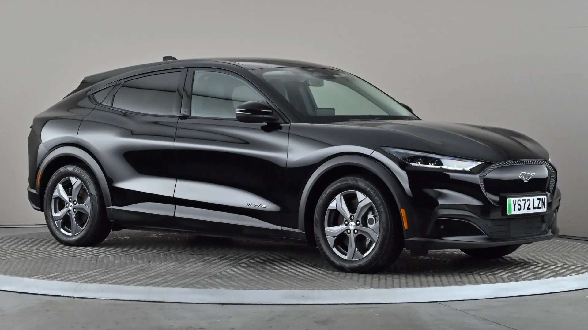 A 2022 FORD MUSTANG MACH-E 198kW Standard Range 68kWh RWD Auto A 2022 FORD MUSTANG MACH-E 198kW Standard Range 68kWh RWD Auto