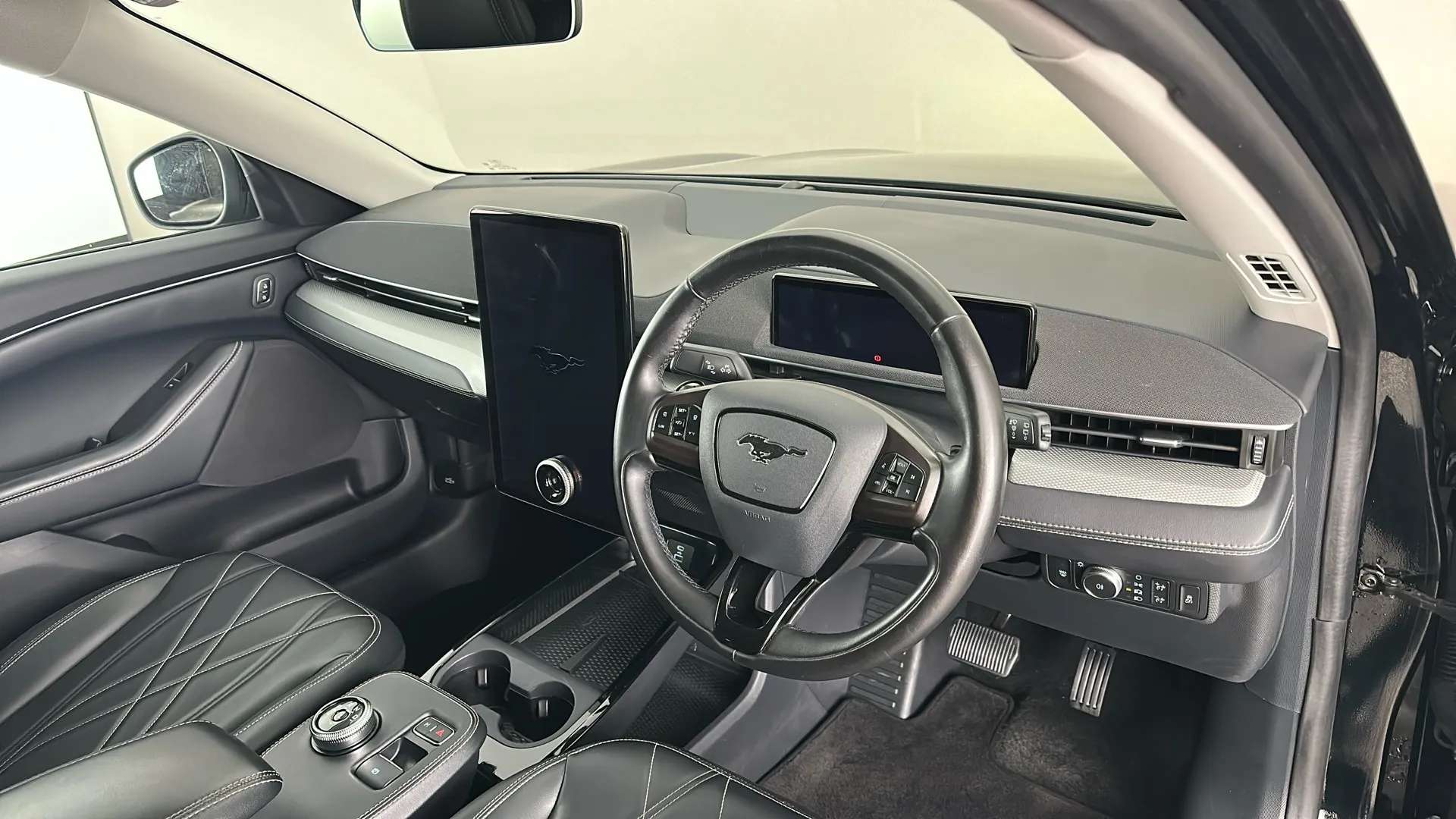 2022 FORD MUSTANG MACH-E 2022 FORD MUSTANG MACH-E