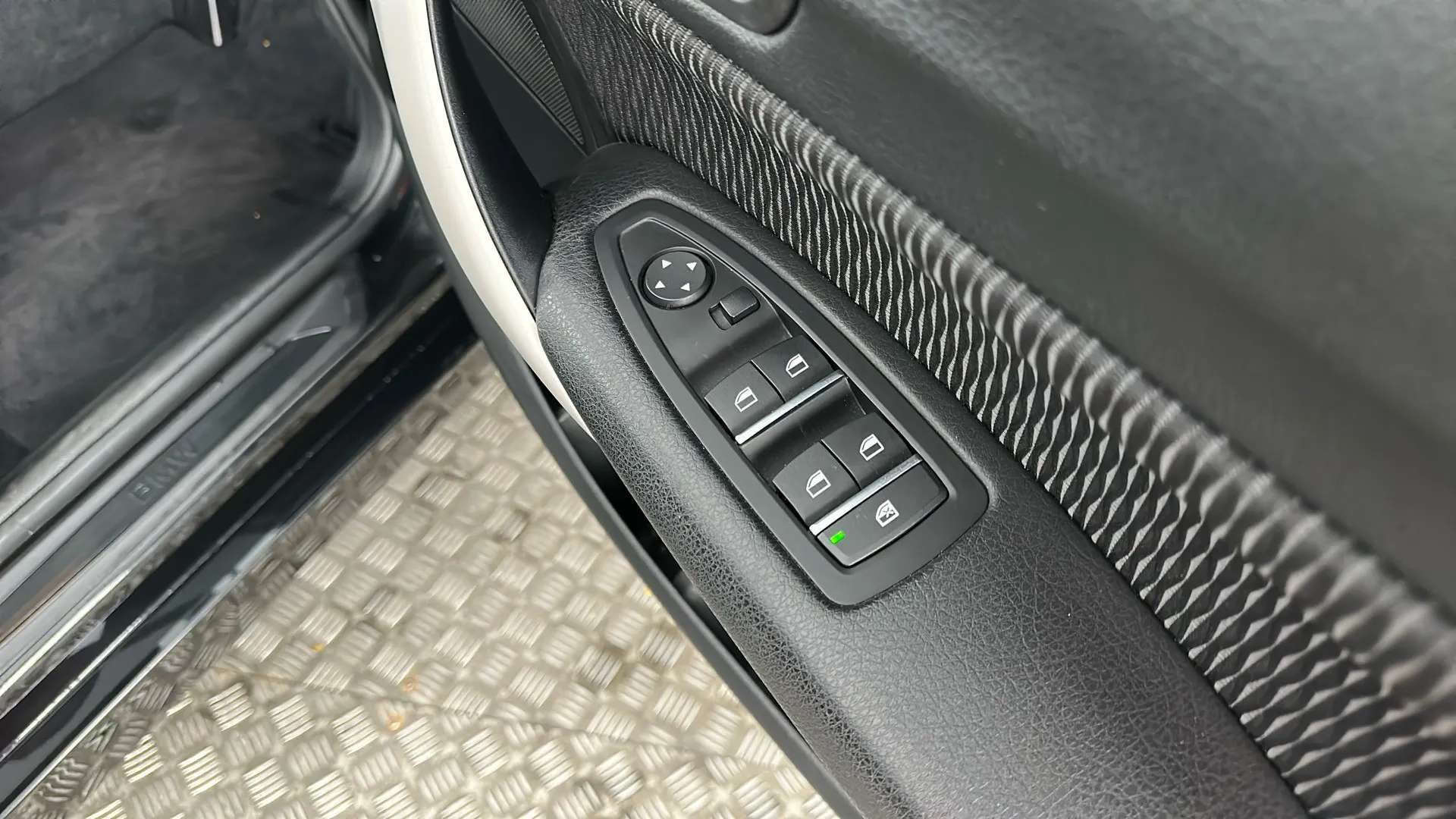 2019 BMW 1 SERIES 2019 BMW 1 SERIES