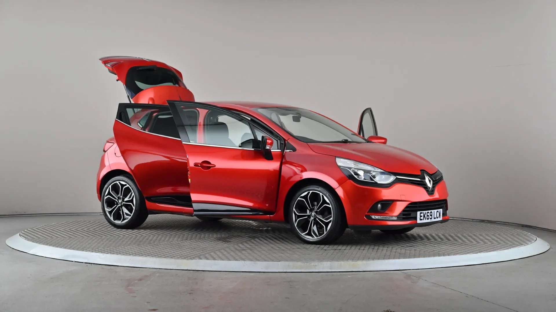2019 RENAULT CLIO 2019 RENAULT CLIO