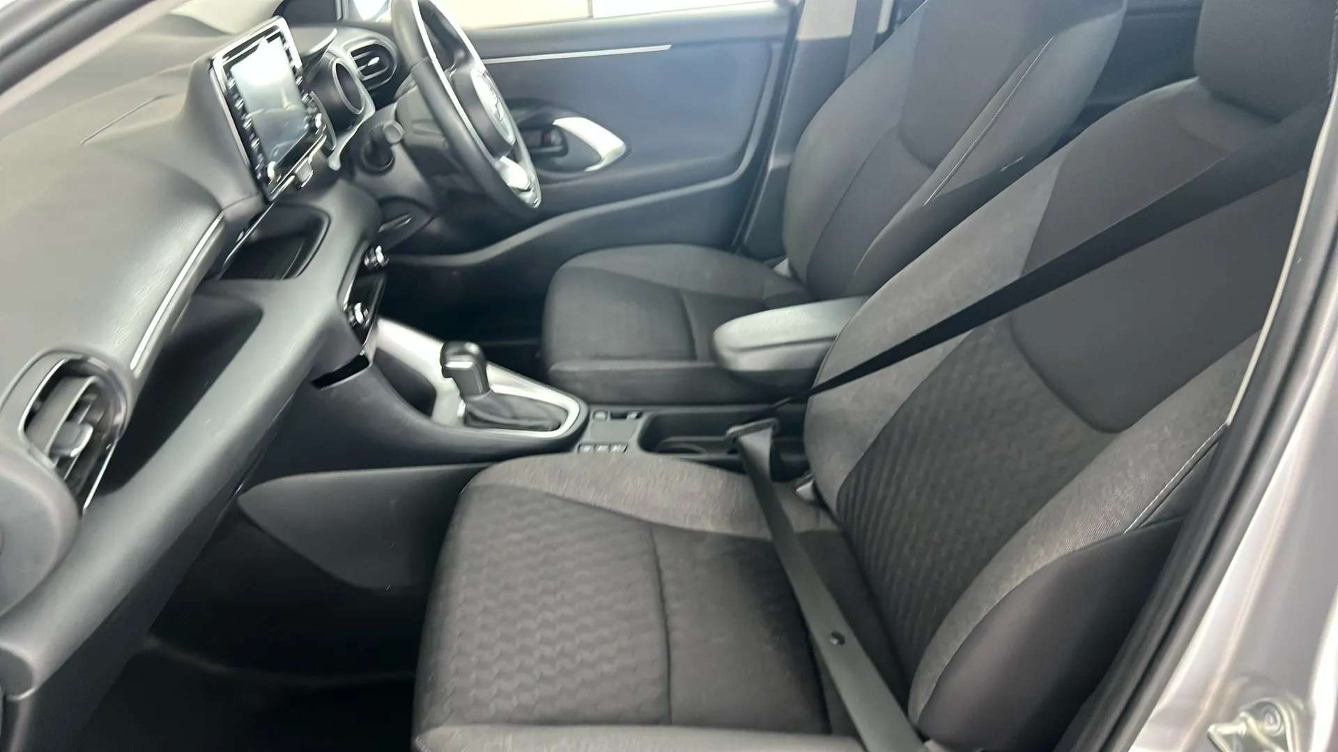 2023 TOYOTA YARIS 2023 TOYOTA YARIS