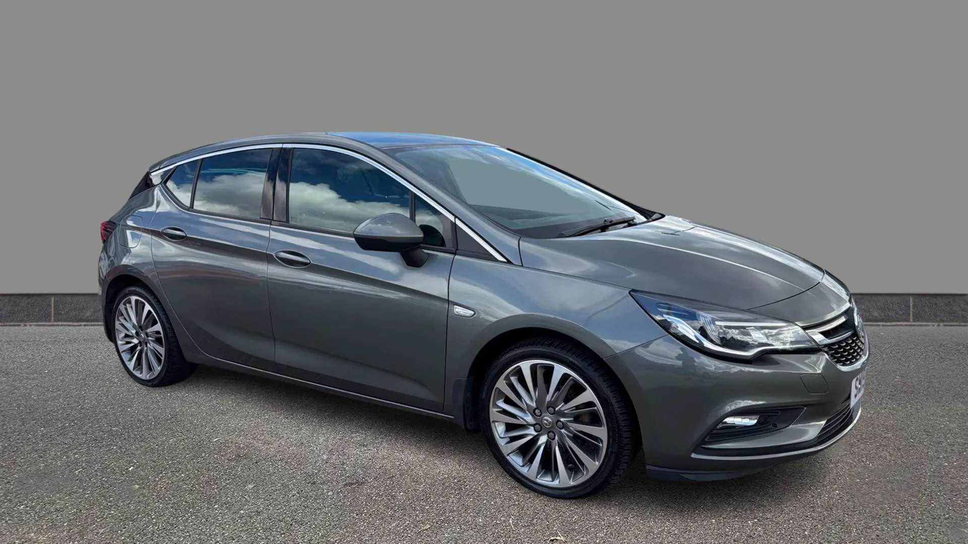 A 0 VAUXHALL ASTRA 1.4T 16V 150 Griffin A 0 VAUXHALL ASTRA 1.4T 16V 150 Griffin