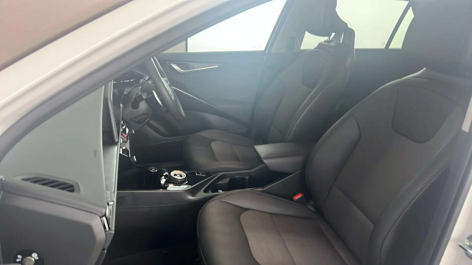 2024 KIA NIRO 2024 KIA NIRO