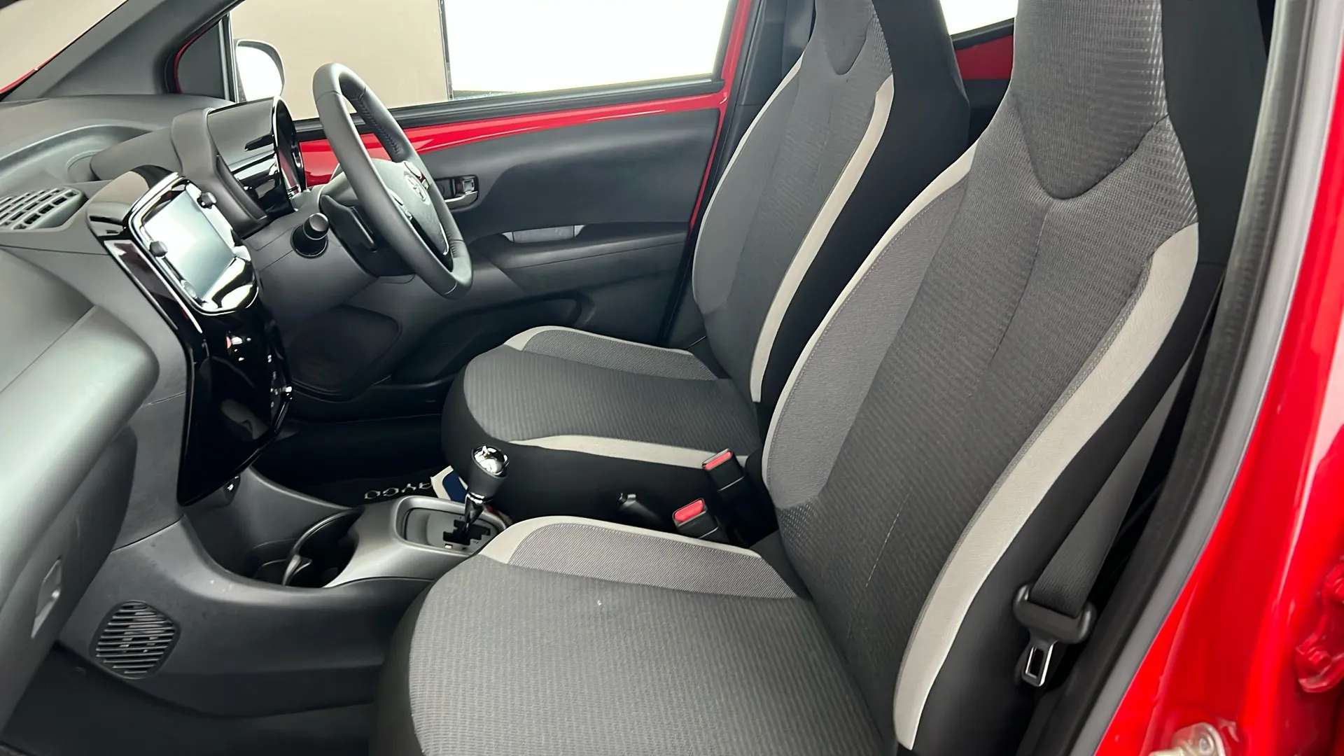 2021 TOYOTA AYGO 2021 TOYOTA AYGO