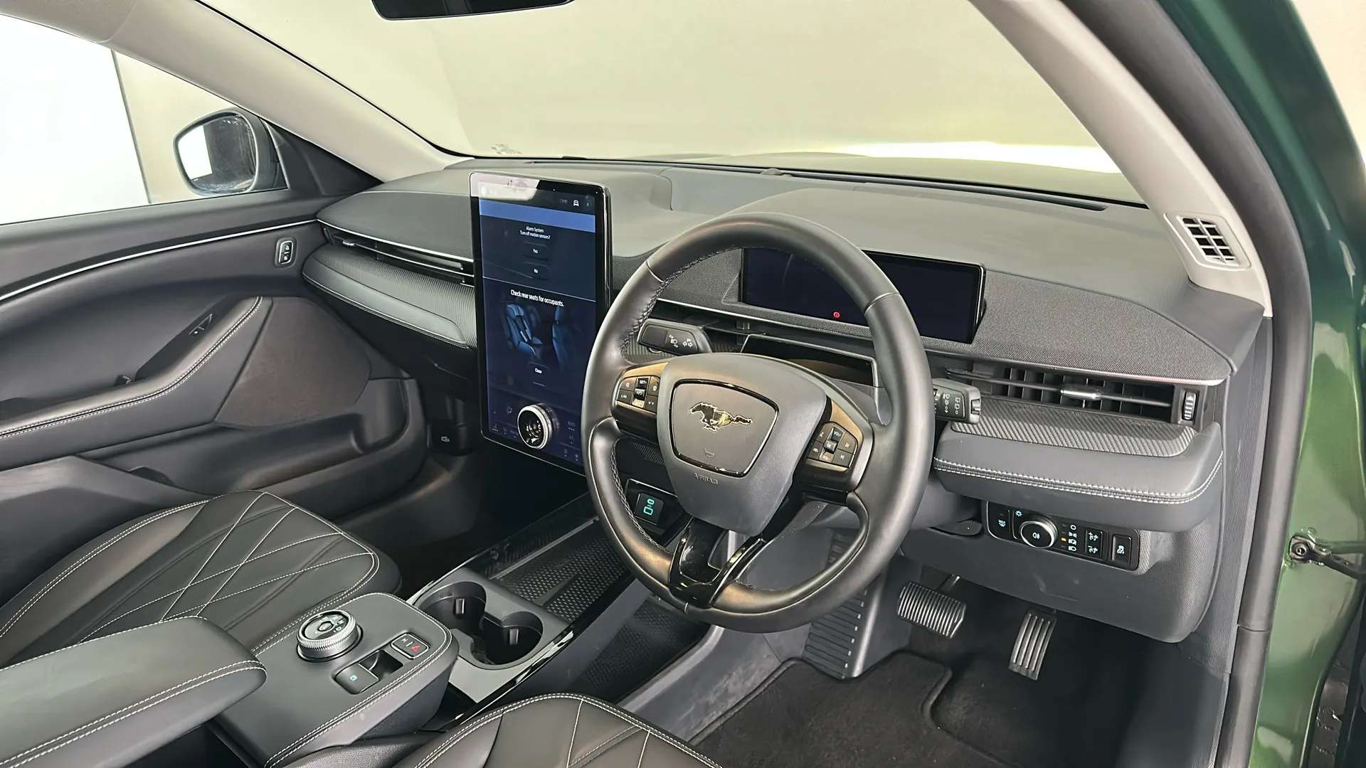 2026 FORD MUSTANG MACH-E 2026 FORD MUSTANG MACH-E