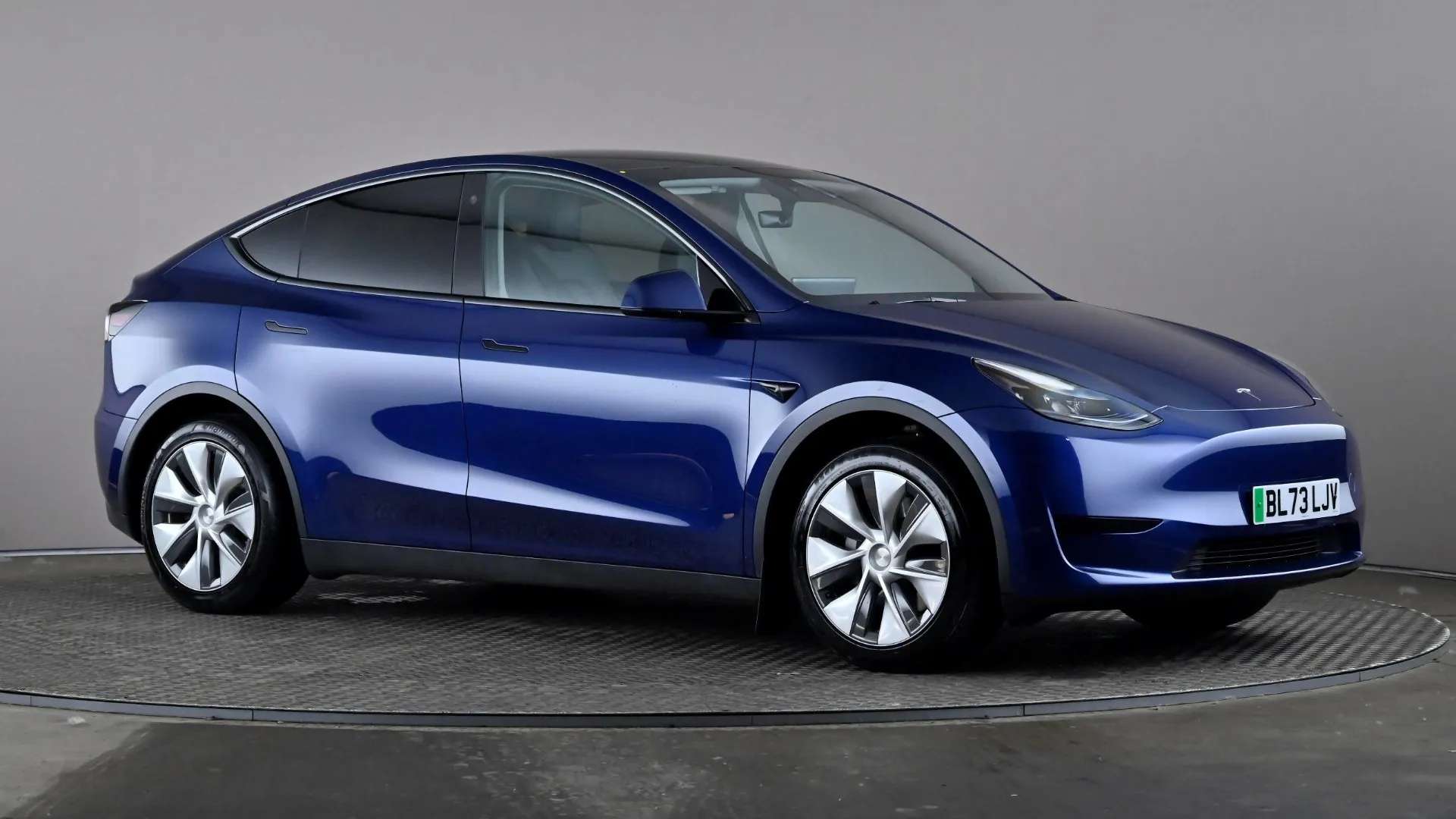 A 2023 TESLA MODEL Y RWD Auto A 2023 TESLA MODEL Y RWD Auto