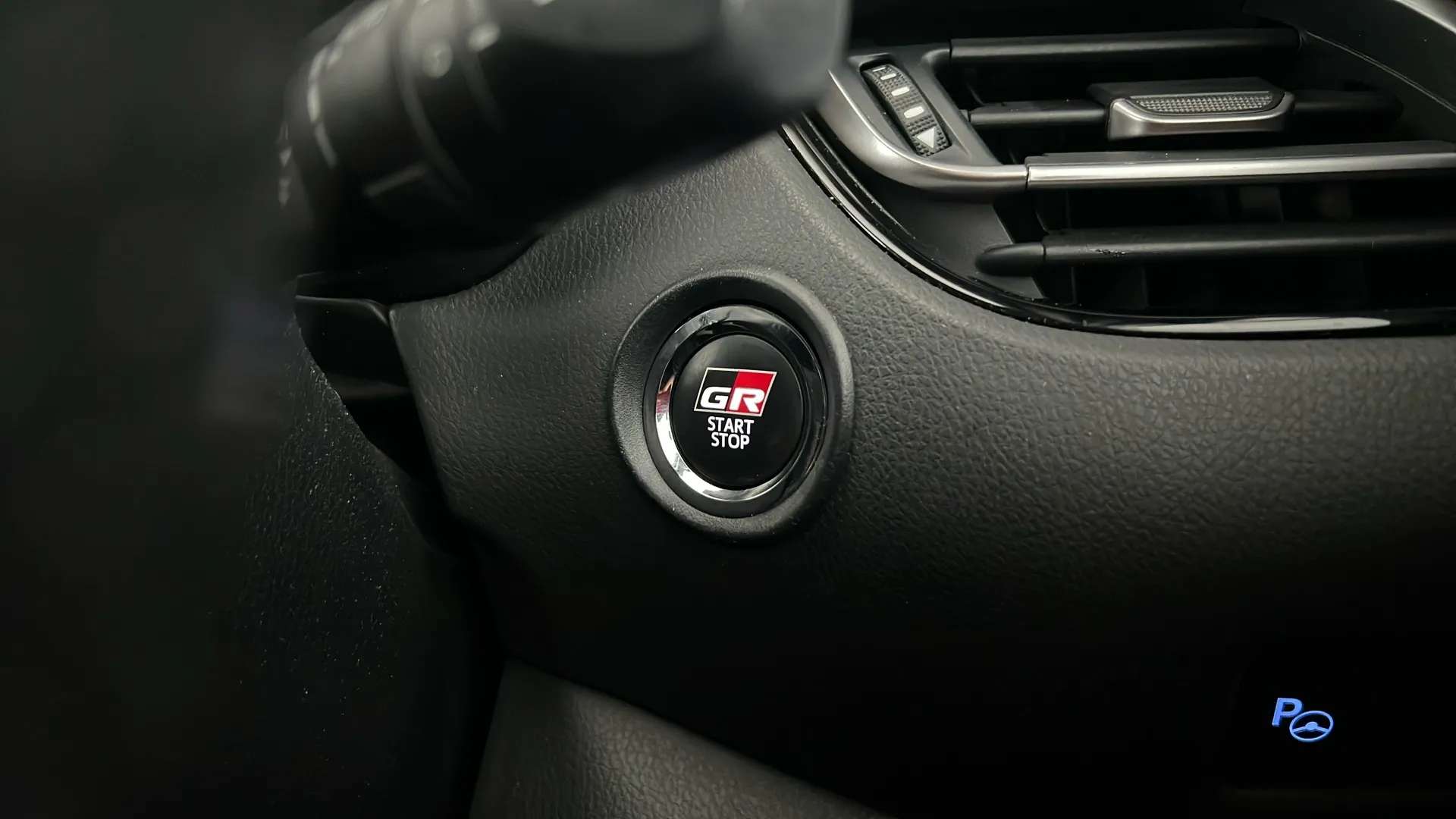 2021 TOYOTA C-HR 2021 TOYOTA C-HR