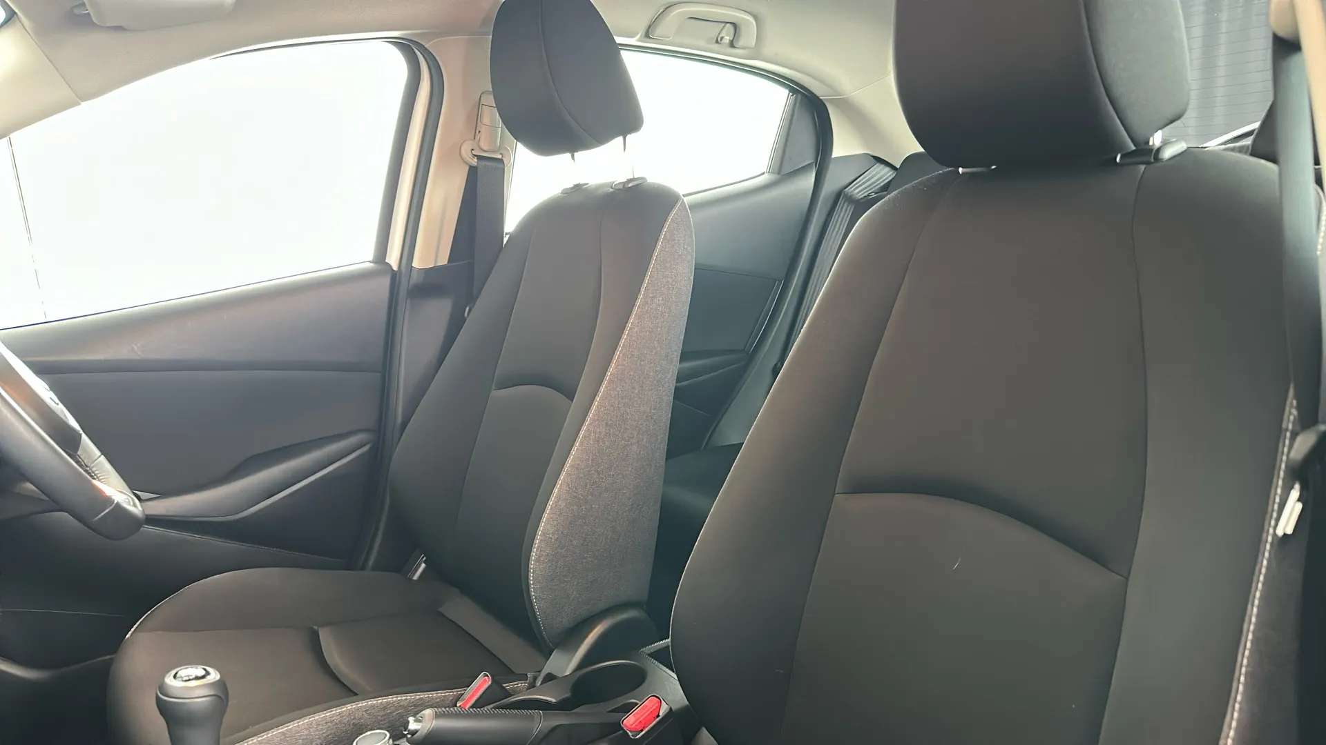 2023 MAZDA MAZDA2 2023 MAZDA MAZDA2
