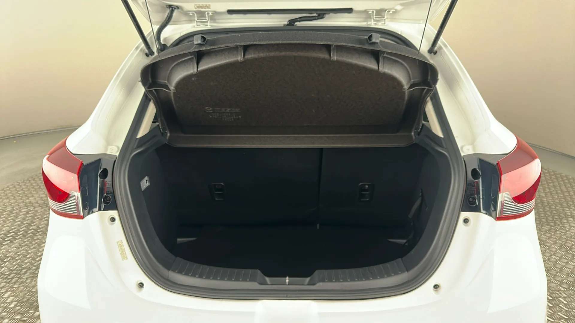 2023 MAZDA MAZDA2 2023 MAZDA MAZDA2