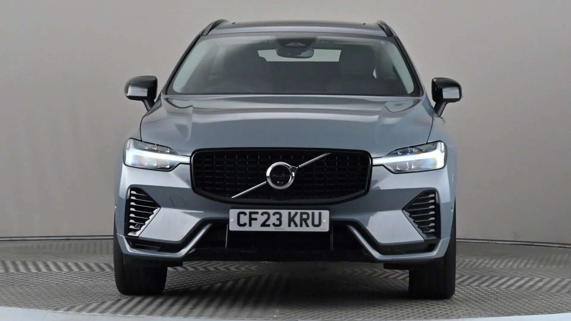 2023 VOLVO XC60 2023 VOLVO XC60