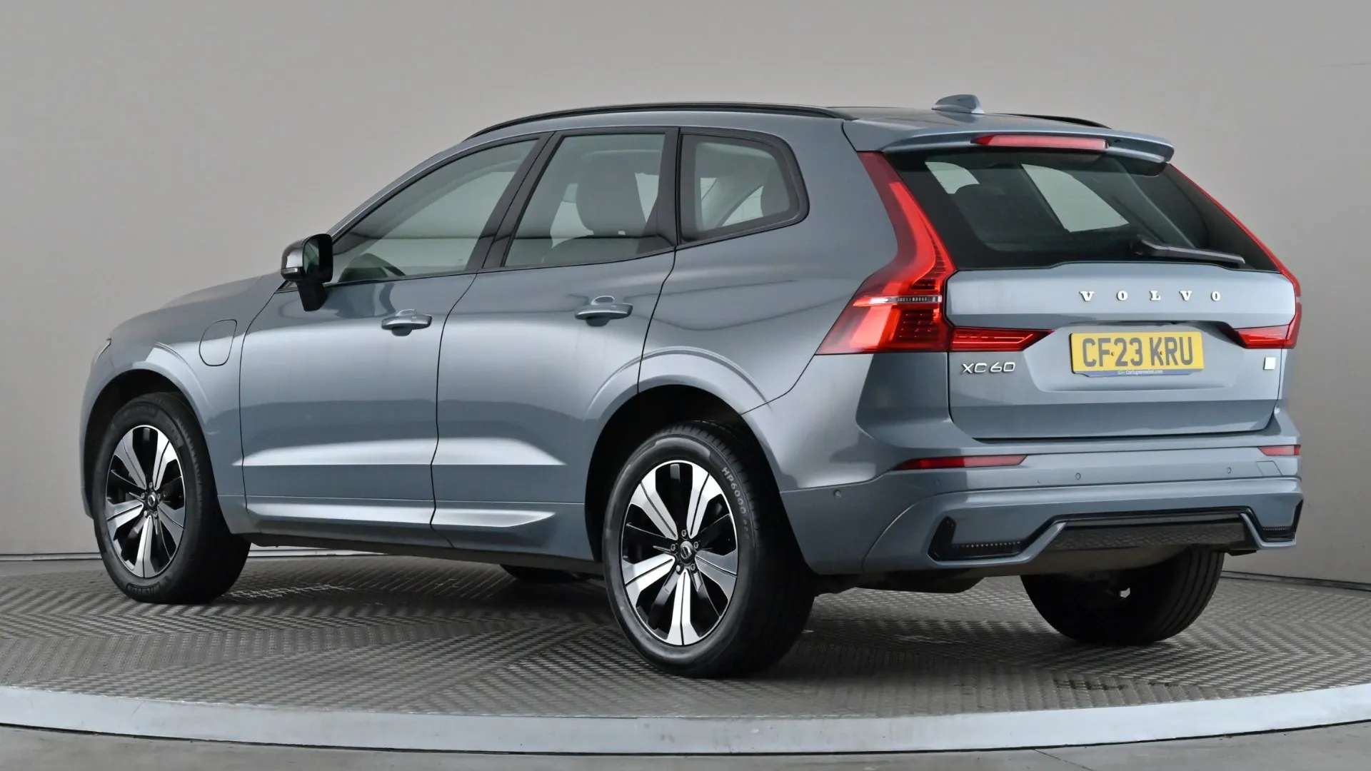 2023 VOLVO XC60 2023 VOLVO XC60