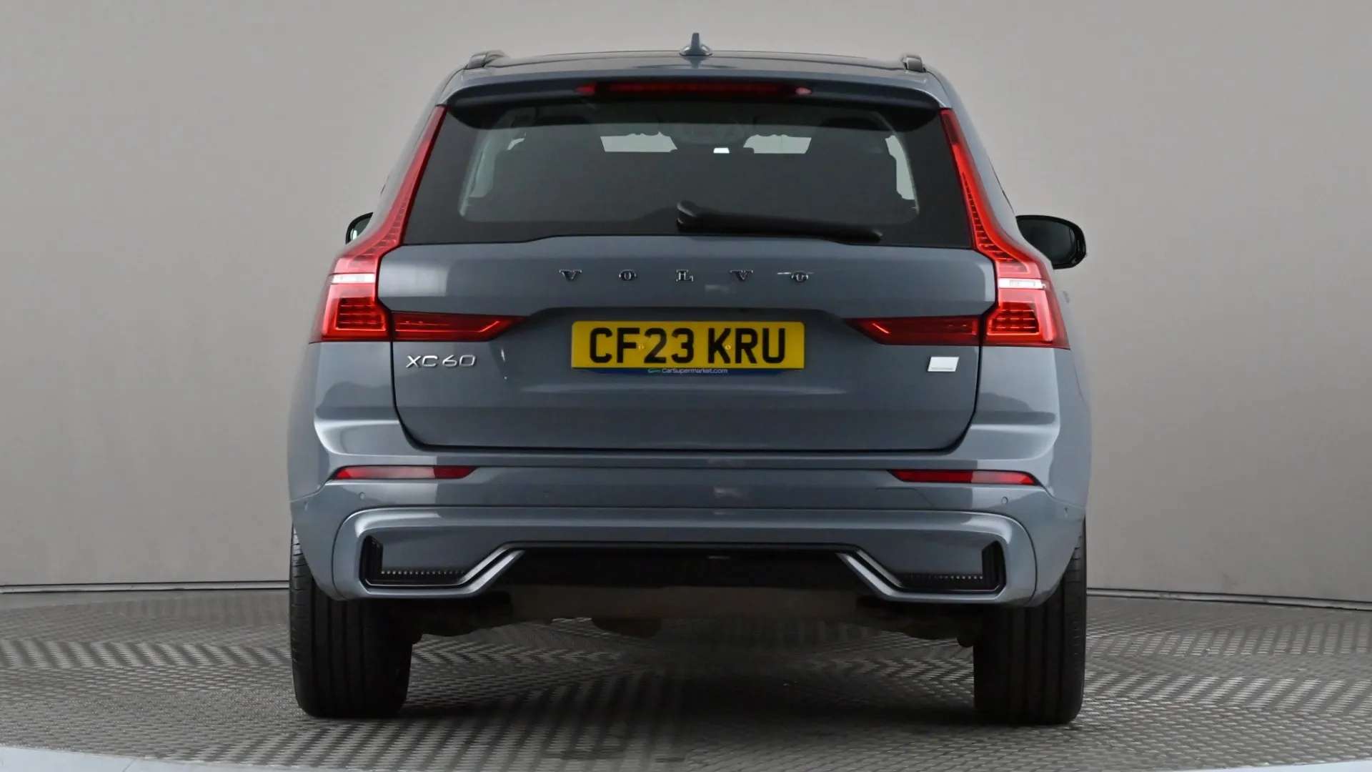 2023 VOLVO XC60 2023 VOLVO XC60