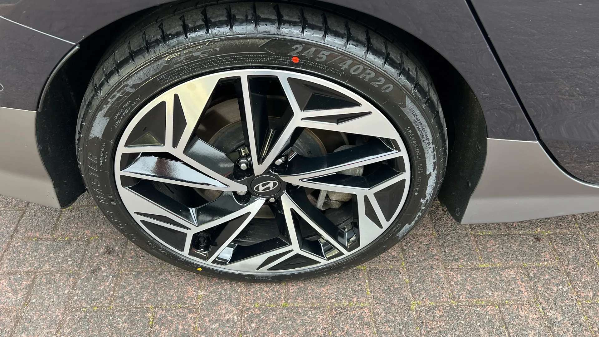 2024 HYUNDAI IONIQ 6 2024 HYUNDAI IONIQ 6