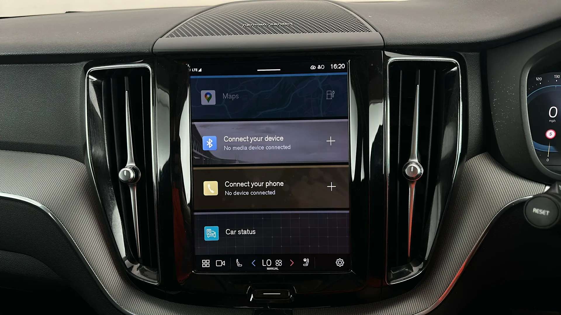 2023 VOLVO XC60 2023 VOLVO XC60