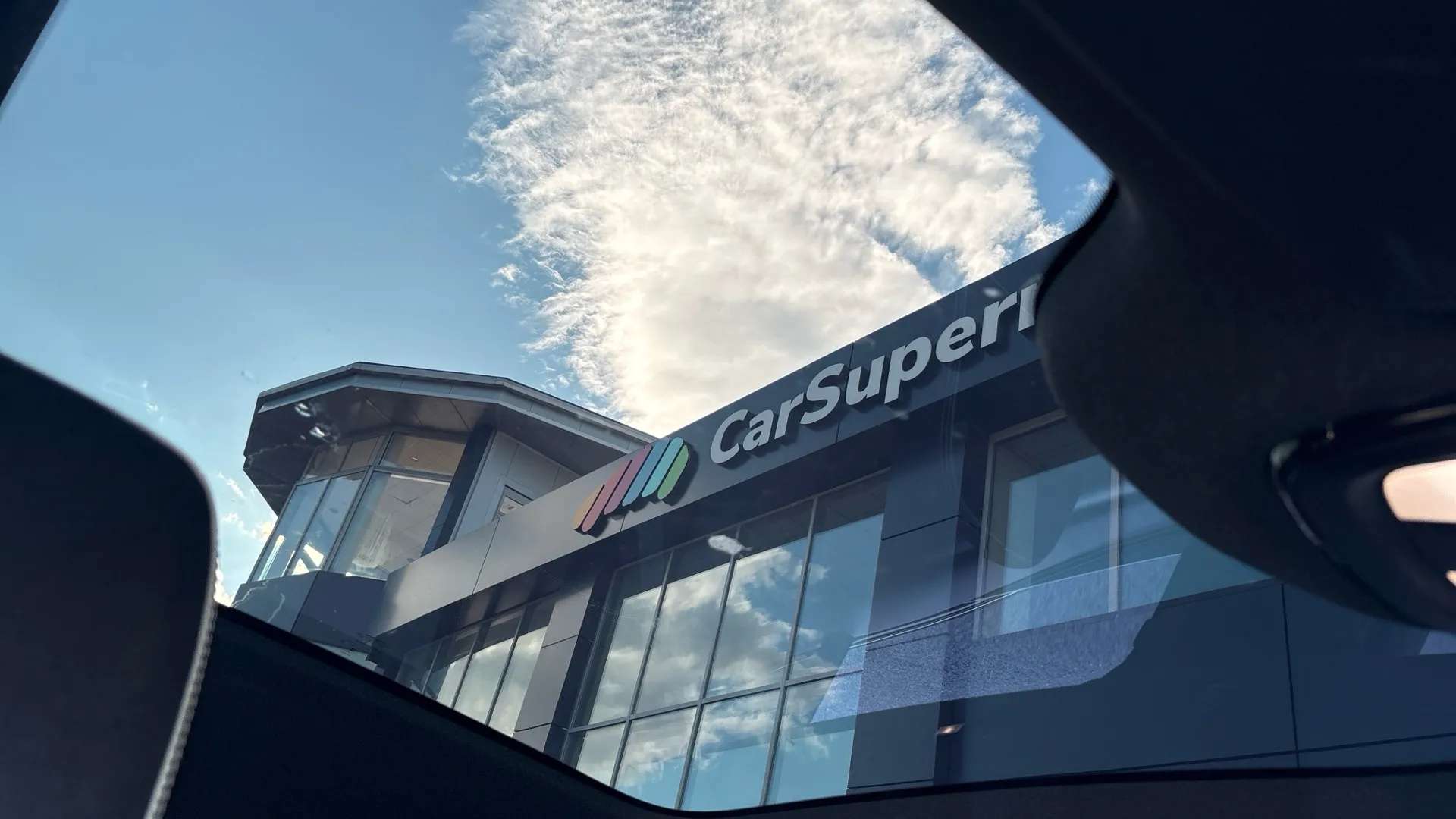 2022 VOLVO C40 2022 VOLVO C40