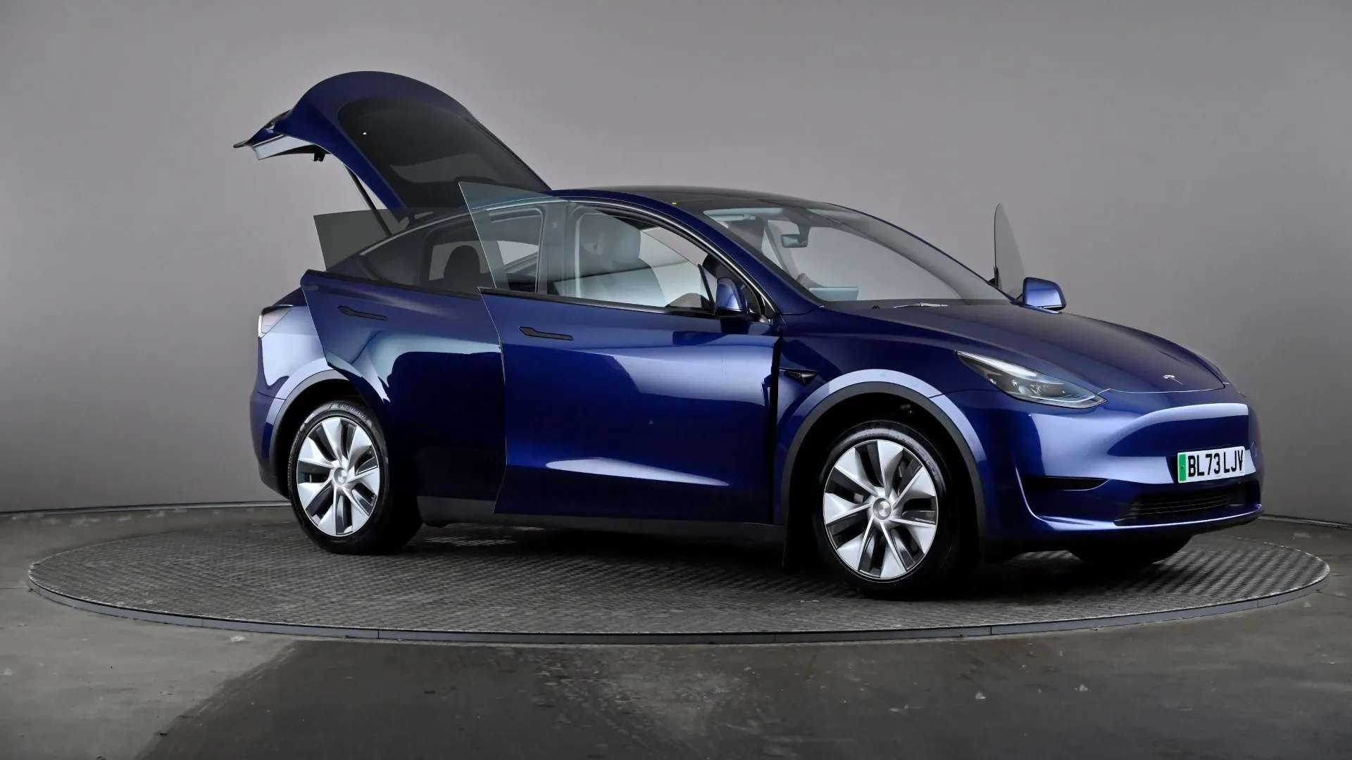2023 TESLA MODEL Y 2023 TESLA MODEL Y