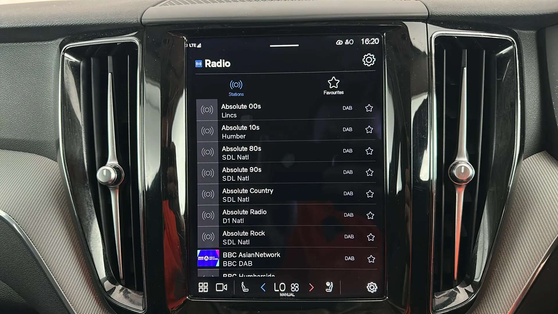 2023 VOLVO XC60 2023 VOLVO XC60
