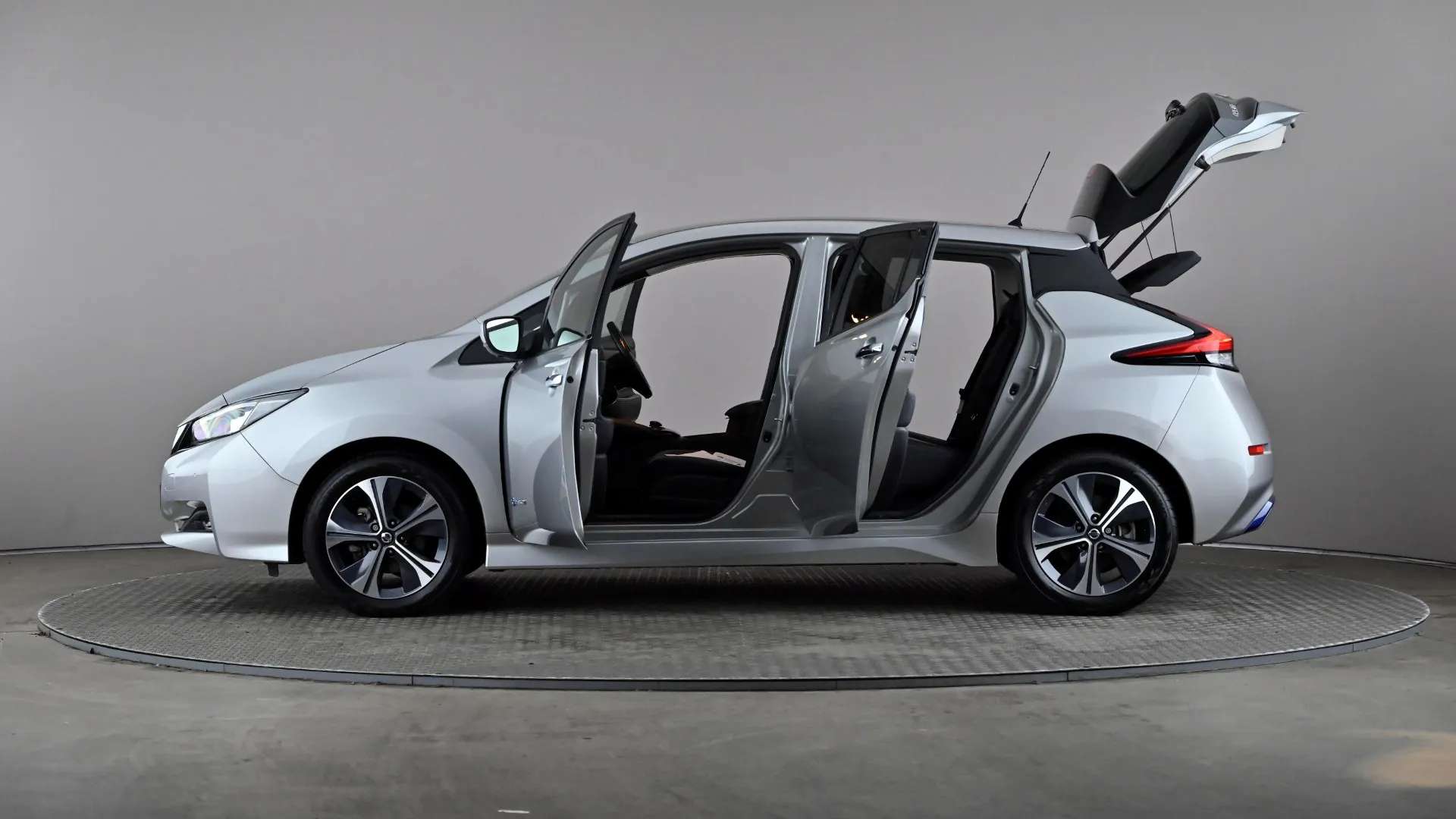 2019 NISSAN LEAF 2019 NISSAN LEAF