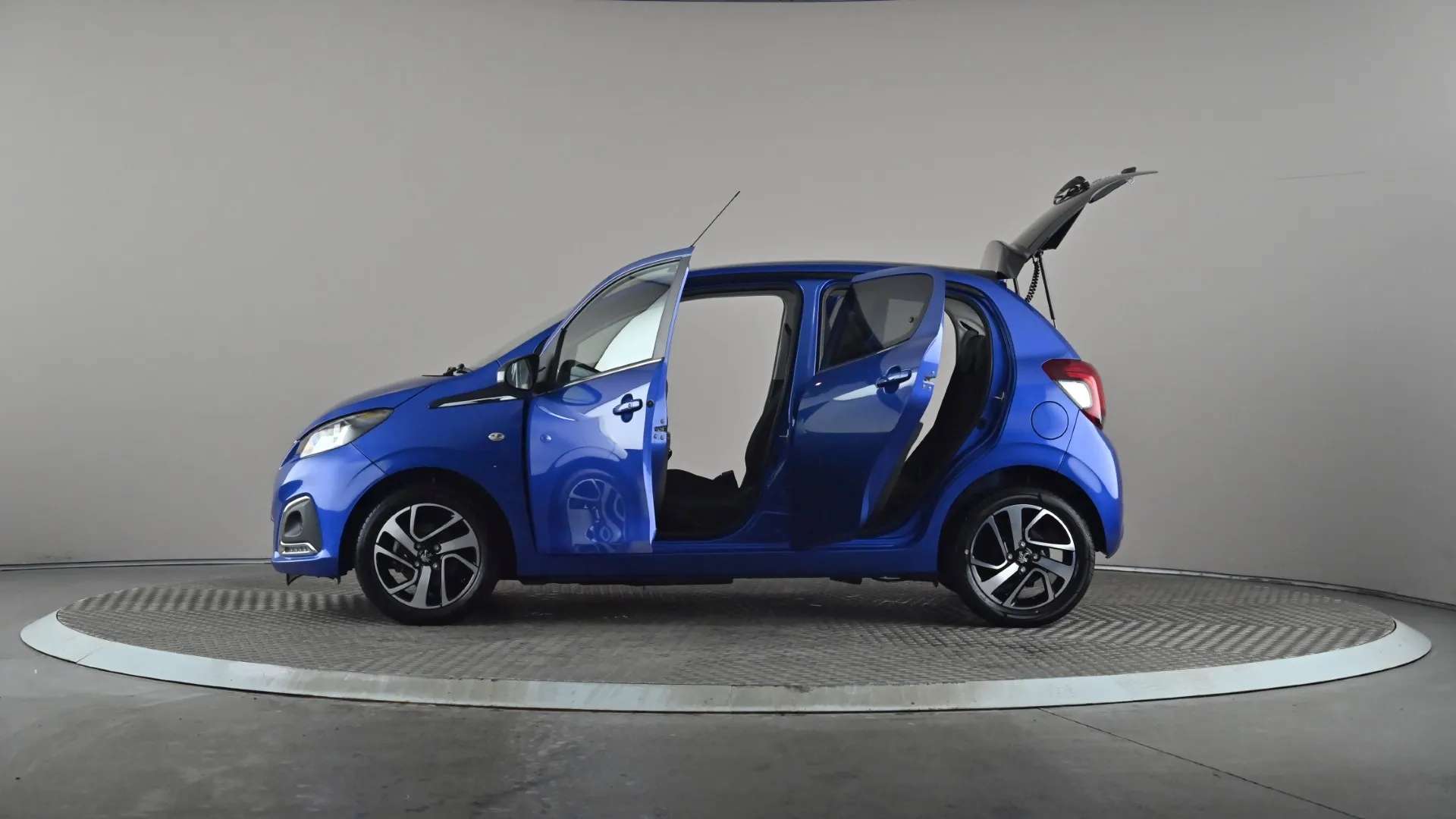 2019 PEUGEOT 108 2019 PEUGEOT 108