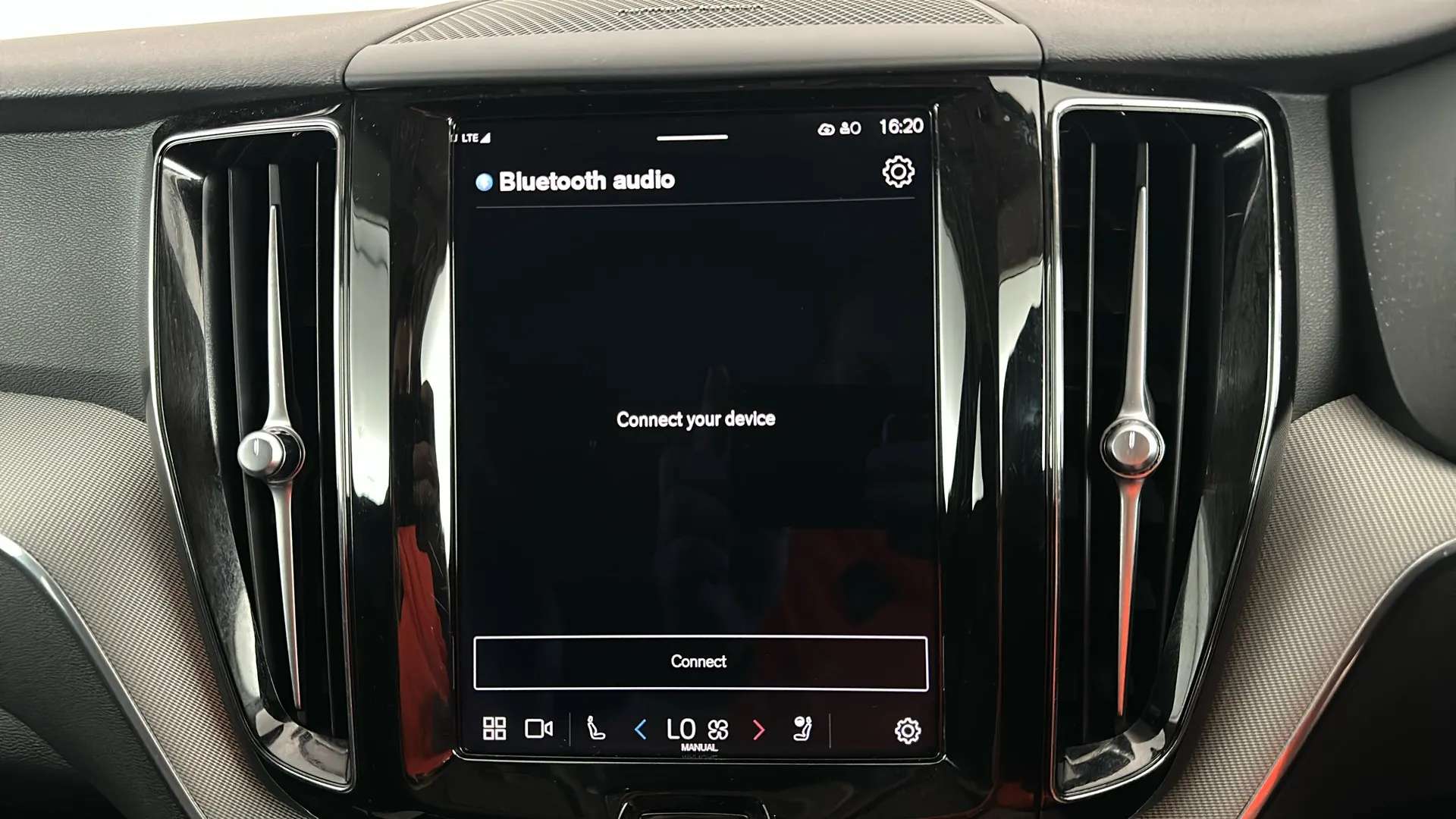 2023 VOLVO XC60 2023 VOLVO XC60