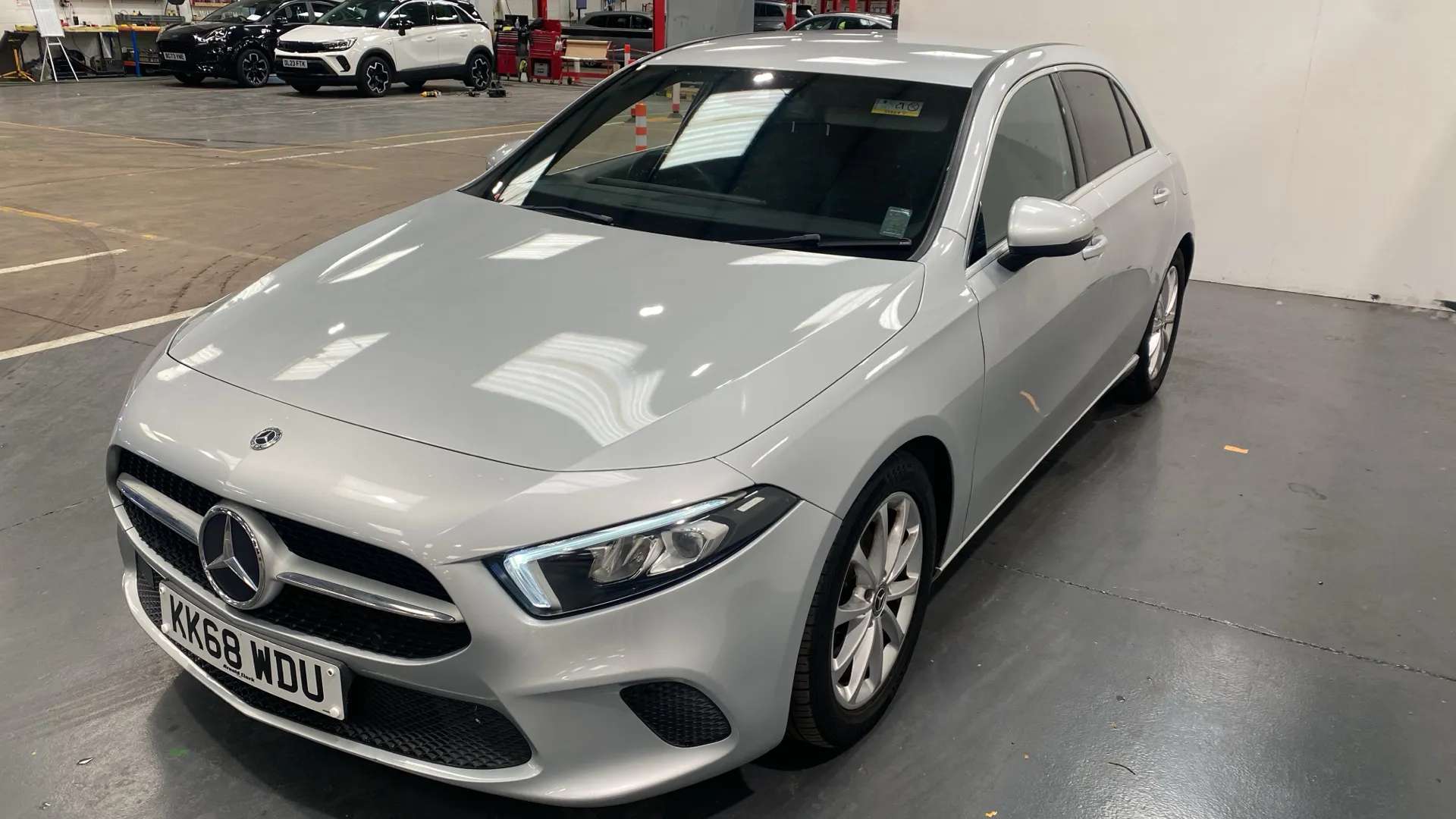 A 2019 MERCEDES-BENZ A CLASS A180d Sport Auto A 2019 MERCEDES-BENZ A CLASS A180d Sport Auto