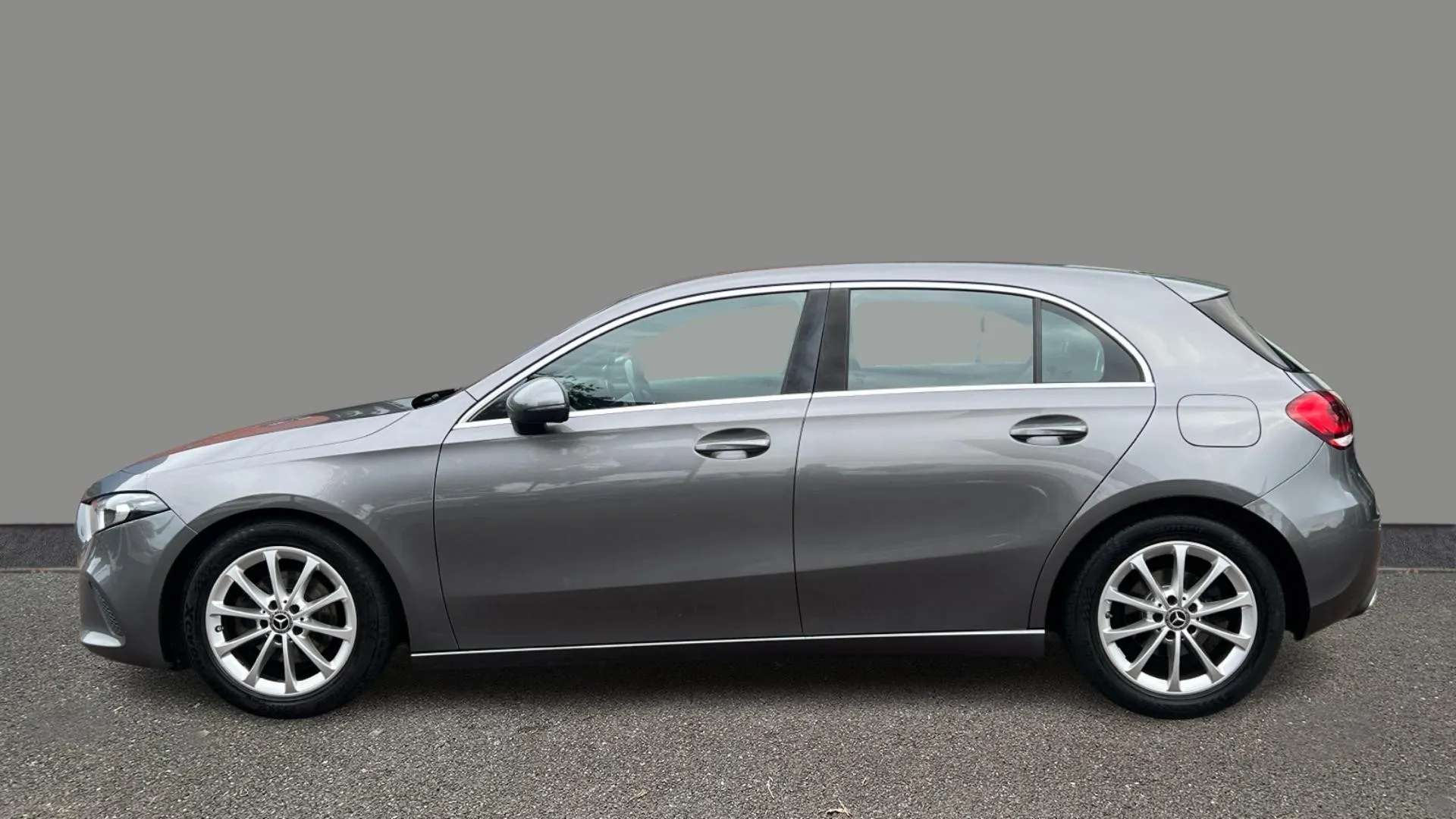 A 2019 MERCEDES-BENZ A CLASS A180d Sport Auto A 2019 MERCEDES-BENZ A CLASS A180d Sport Auto