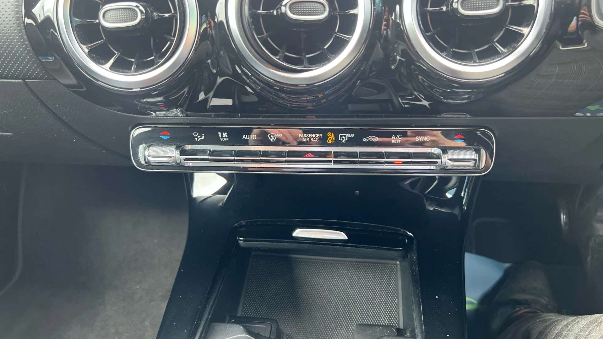 2019 MERCEDES-BENZ A CLASS 2019 MERCEDES-BENZ A CLASS