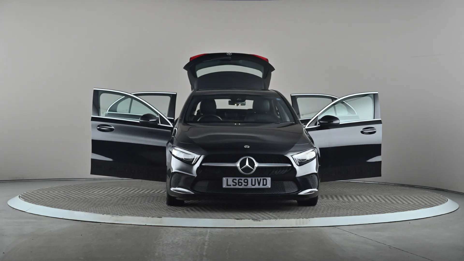 2019 MERCEDES-BENZ A CLASS 2019 MERCEDES-BENZ A CLASS