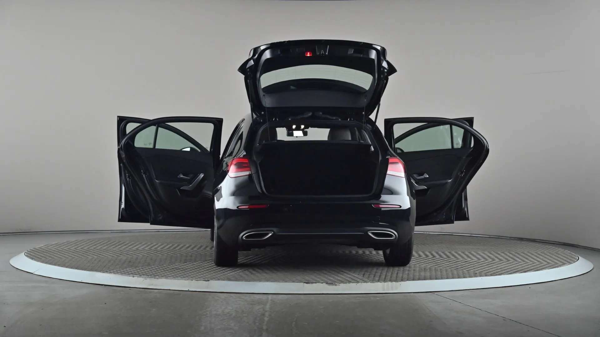 2019 MERCEDES-BENZ A CLASS 2019 MERCEDES-BENZ A CLASS