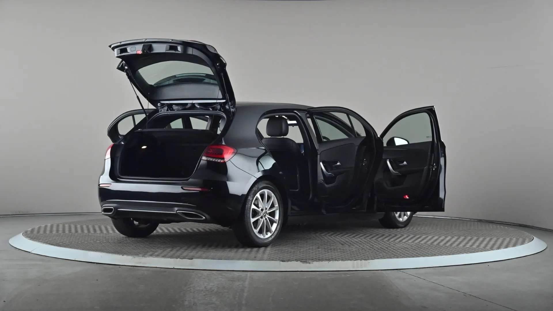 2019 MERCEDES-BENZ A CLASS 2019 MERCEDES-BENZ A CLASS