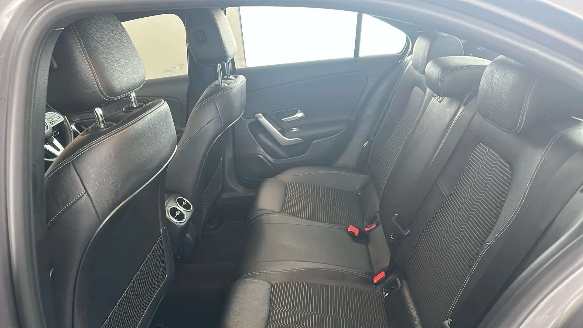 2021 MERCEDES-BENZ A CLASS 2021 MERCEDES-BENZ A CLASS