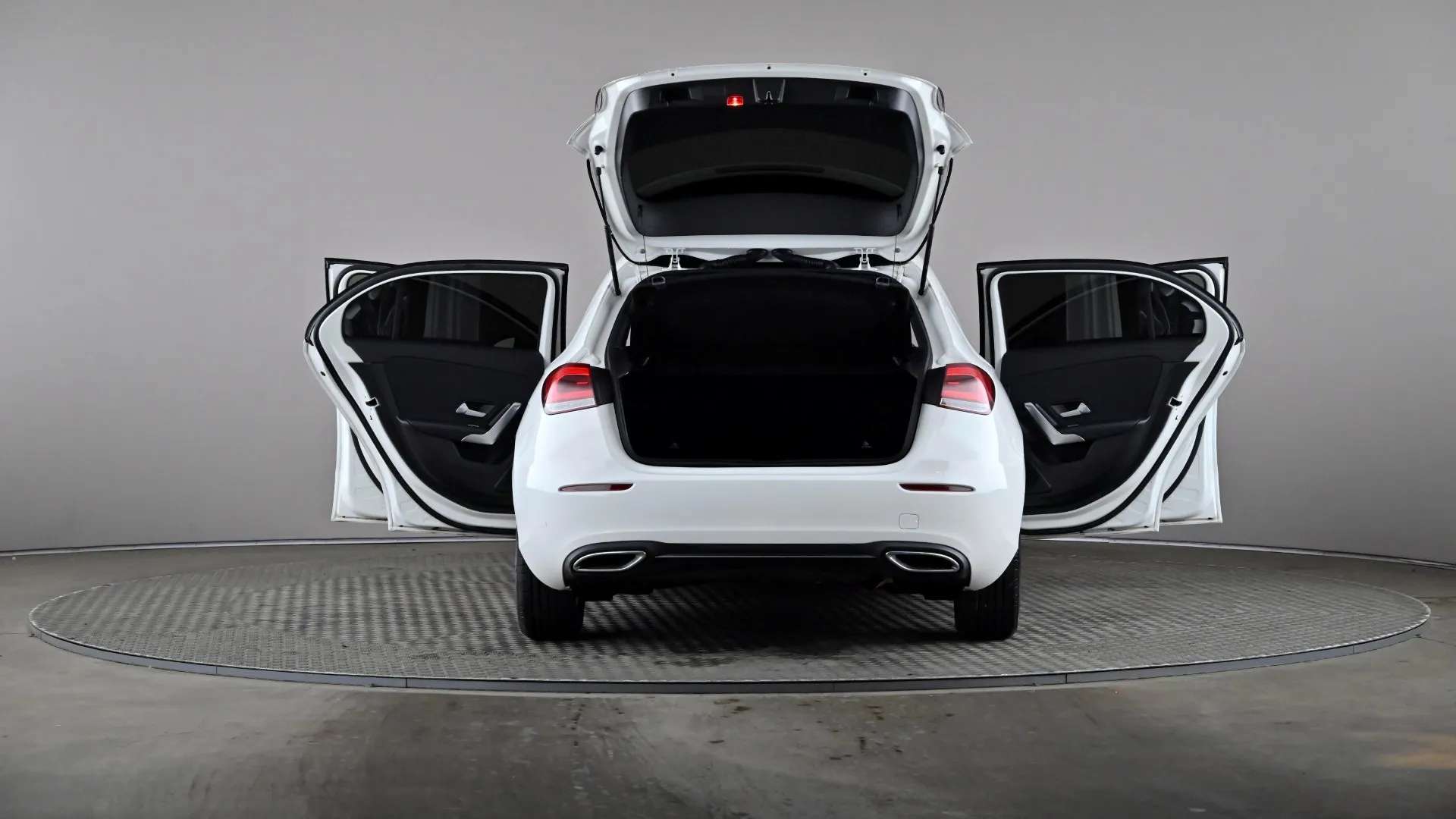 2019 MERCEDES-BENZ A CLASS 2019 MERCEDES-BENZ A CLASS