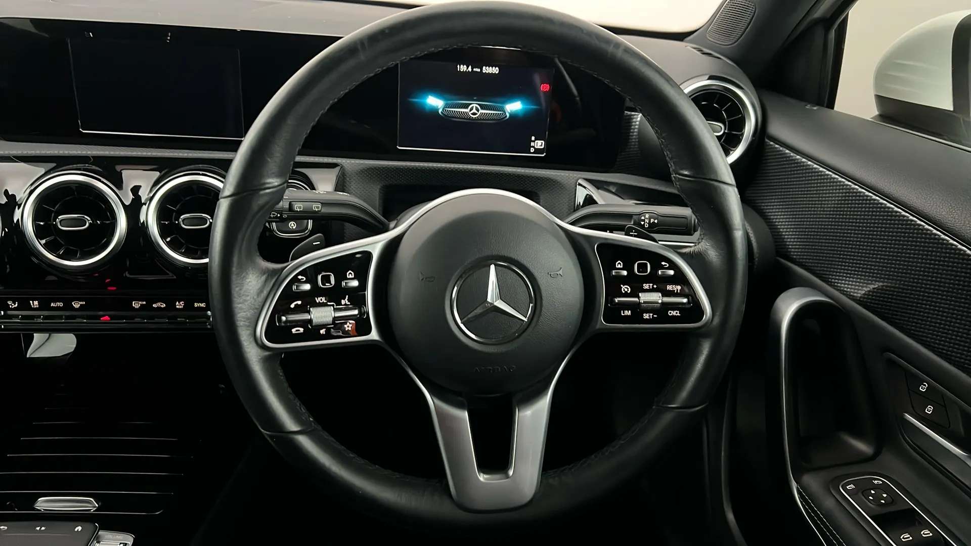 2019 MERCEDES-BENZ A CLASS 2019 MERCEDES-BENZ A CLASS