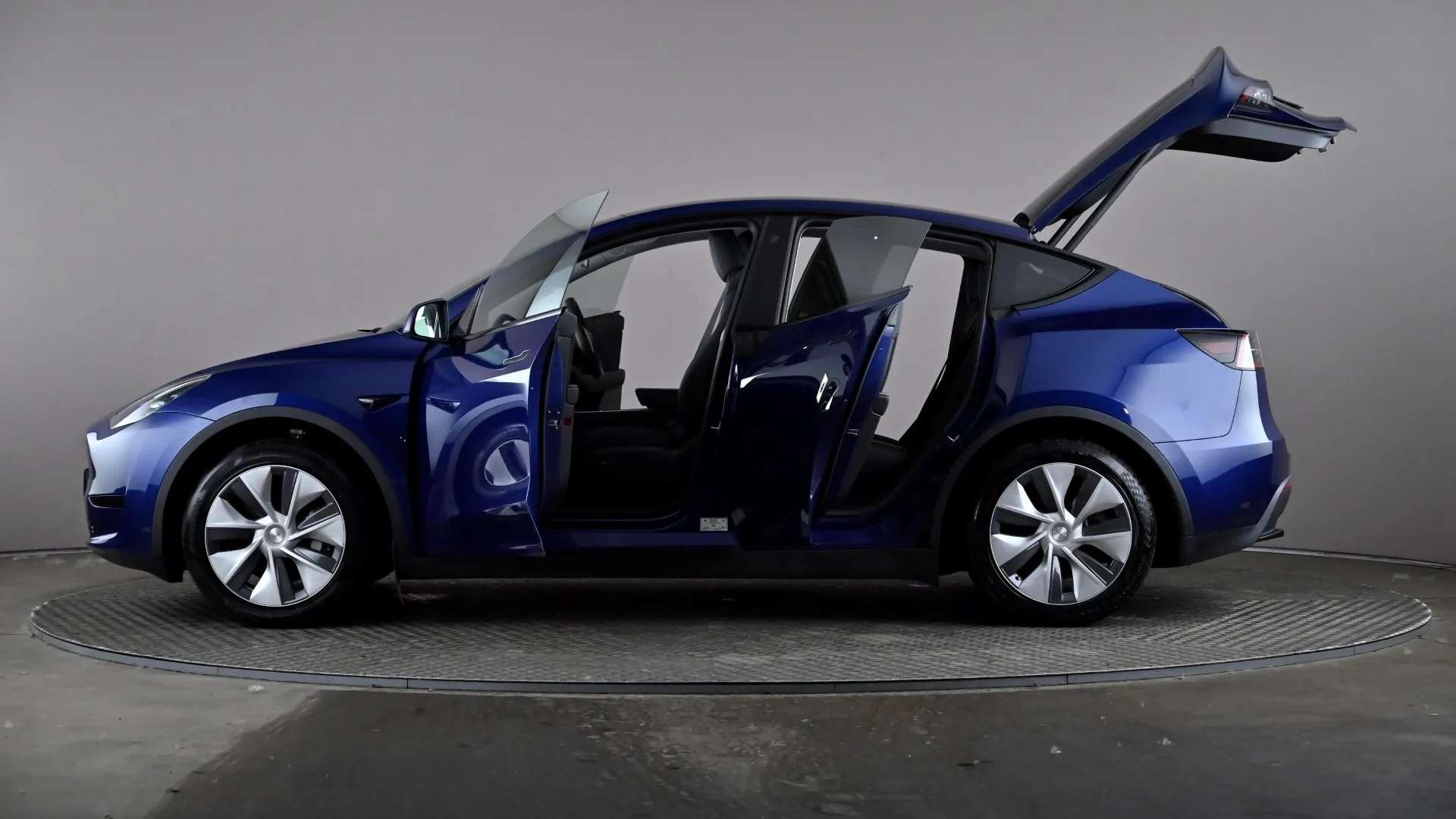 2023 TESLA MODEL Y 2023 TESLA MODEL Y