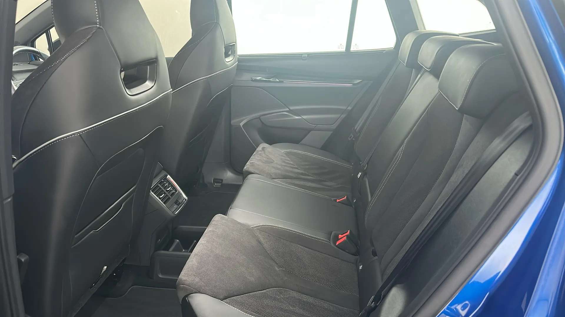 2023 SKODA ENYAQ 2023 SKODA ENYAQ