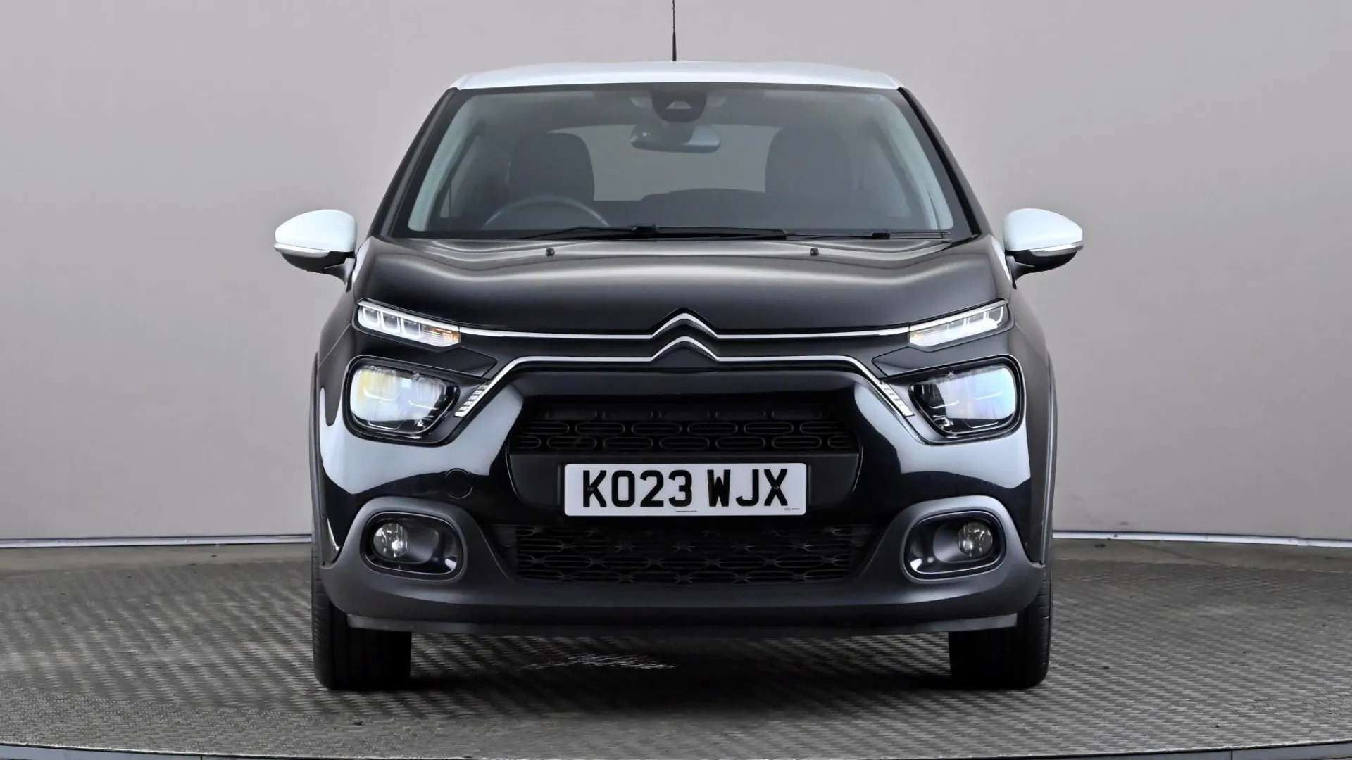 A 2023 CITROEN C3 1.2 PureTech 110 Shine Plus A 2023 CITROEN C3 1.2 PureTech 110 Shine Plus
