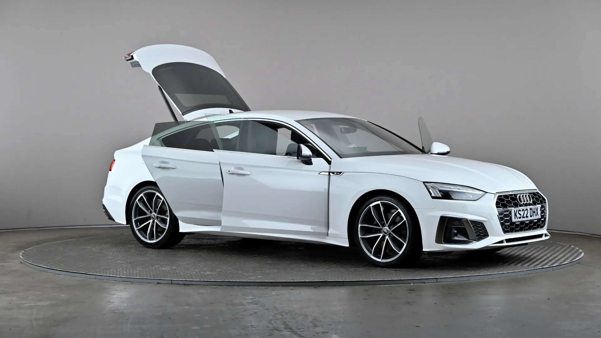 2022 AUDI A5 2022 AUDI A5