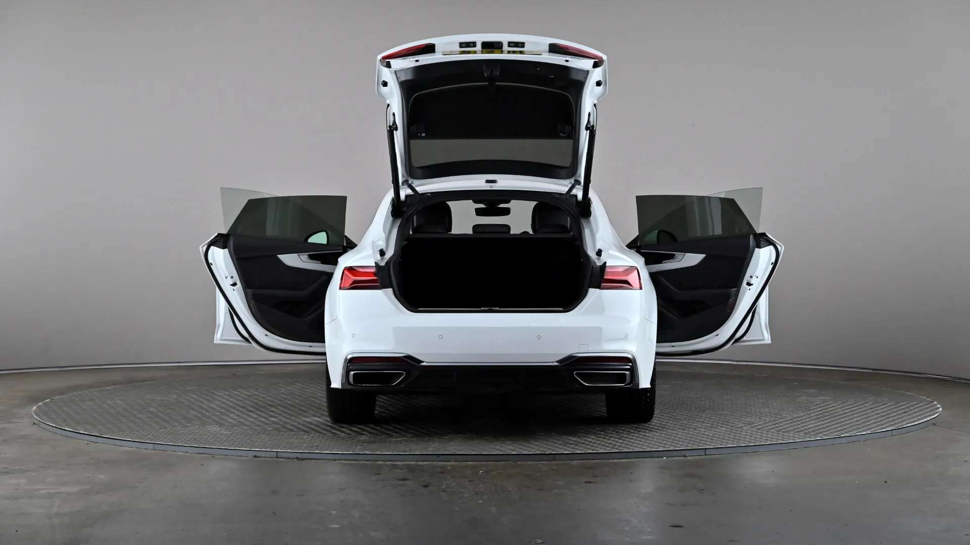 2022 AUDI A5 2022 AUDI A5