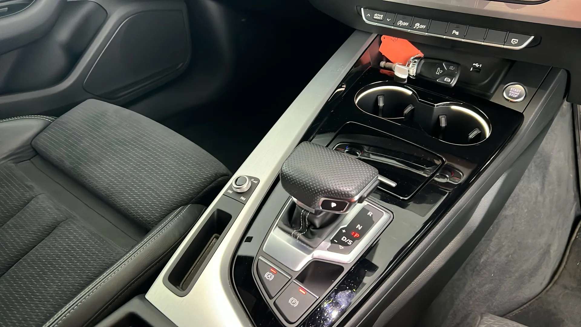 2022 AUDI A5 2022 AUDI A5