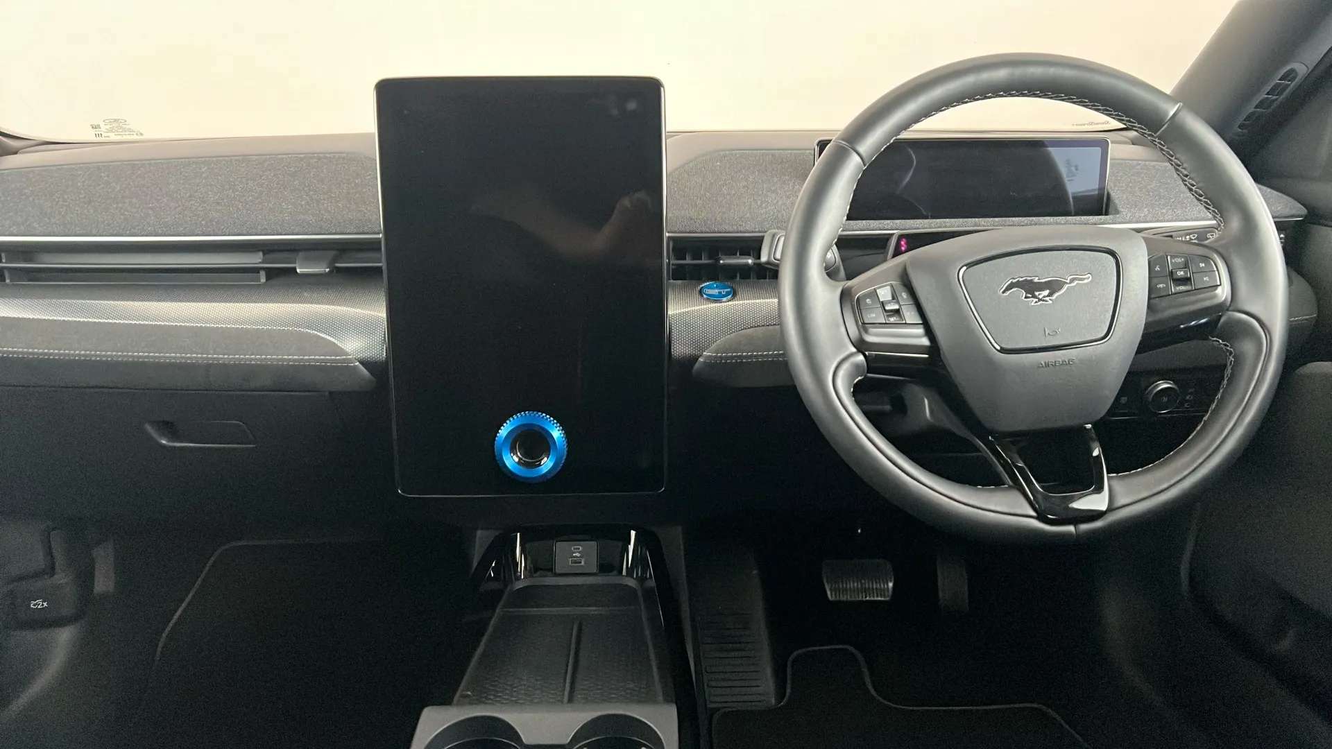 2022 FORD MUSTANG MACH-E 2022 FORD MUSTANG MACH-E