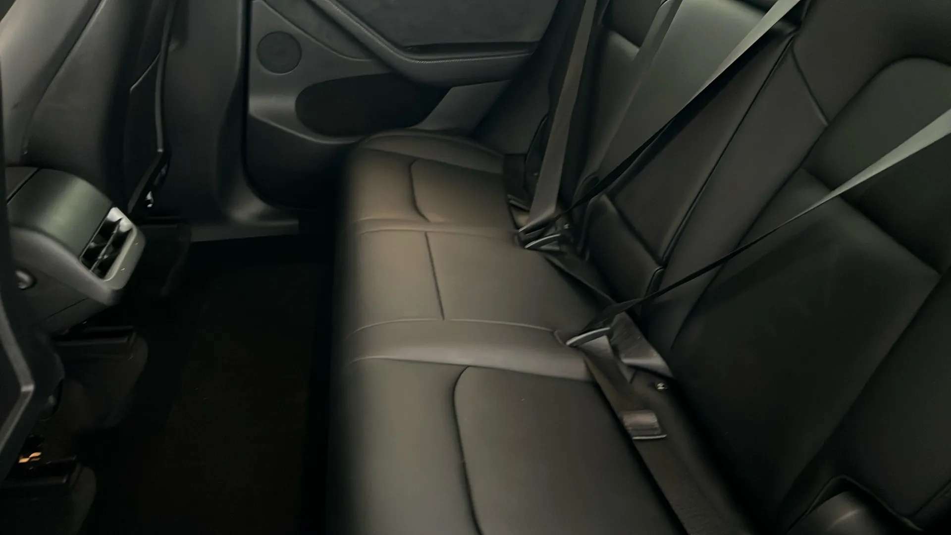 2023 TESLA MODEL Y 2023 TESLA MODEL Y