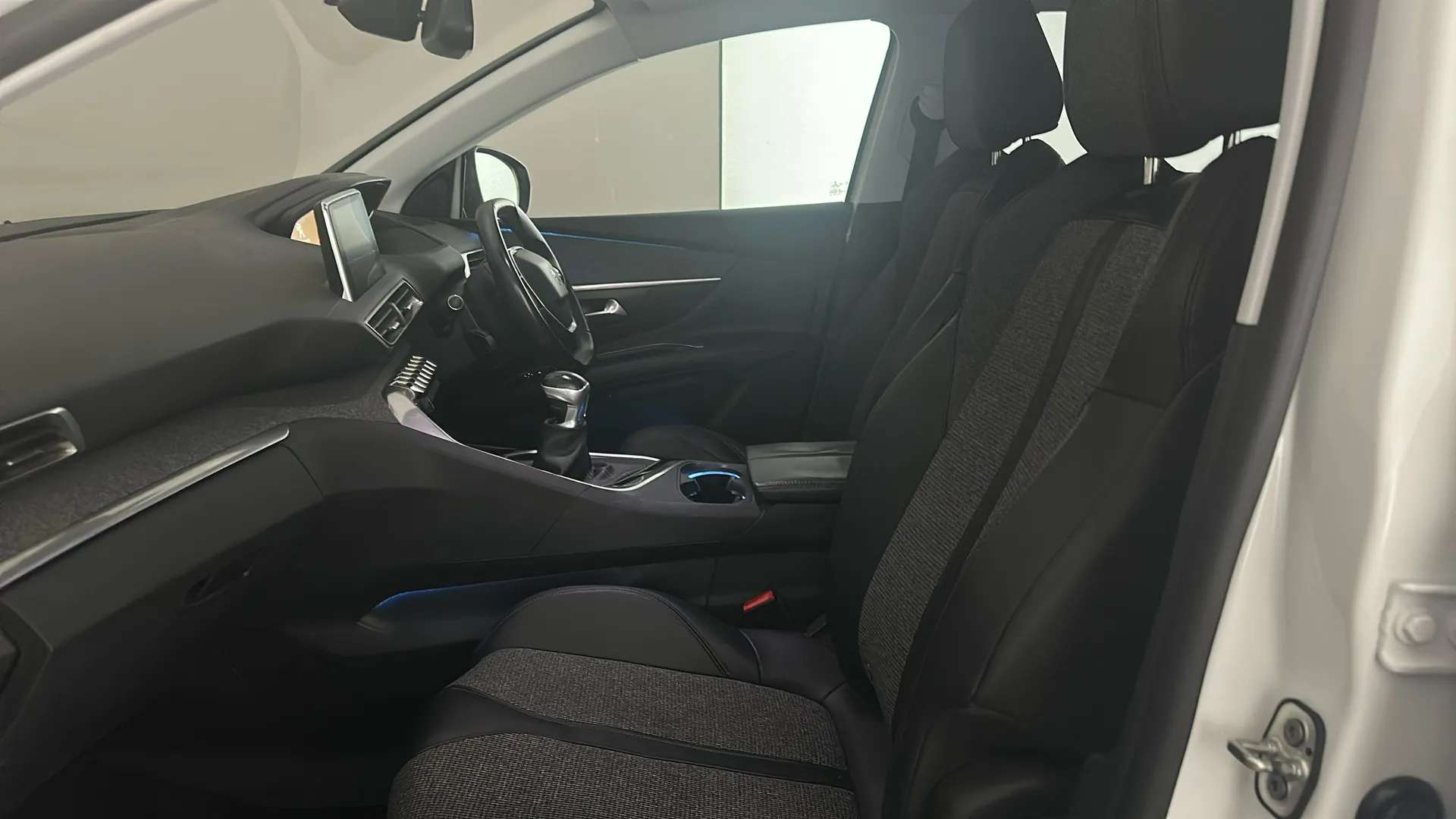2018 PEUGEOT 3008 2018 PEUGEOT 3008