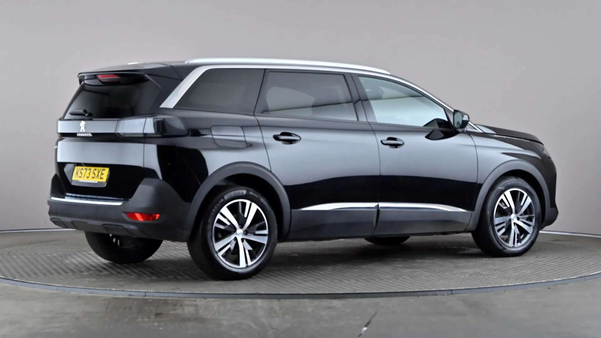 2023 PEUGEOT 5008 2023 PEUGEOT 5008