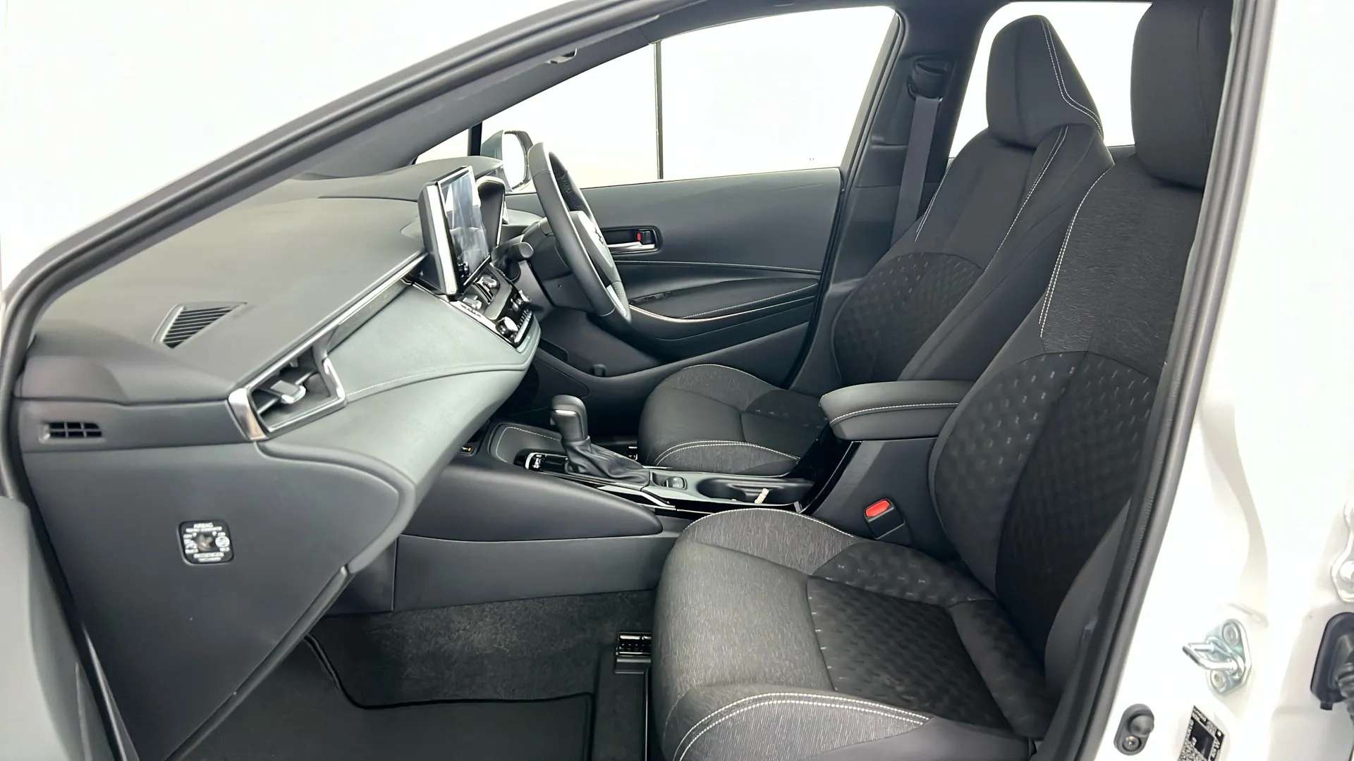 2023 SUZUKI SWACE 2023 SUZUKI SWACE