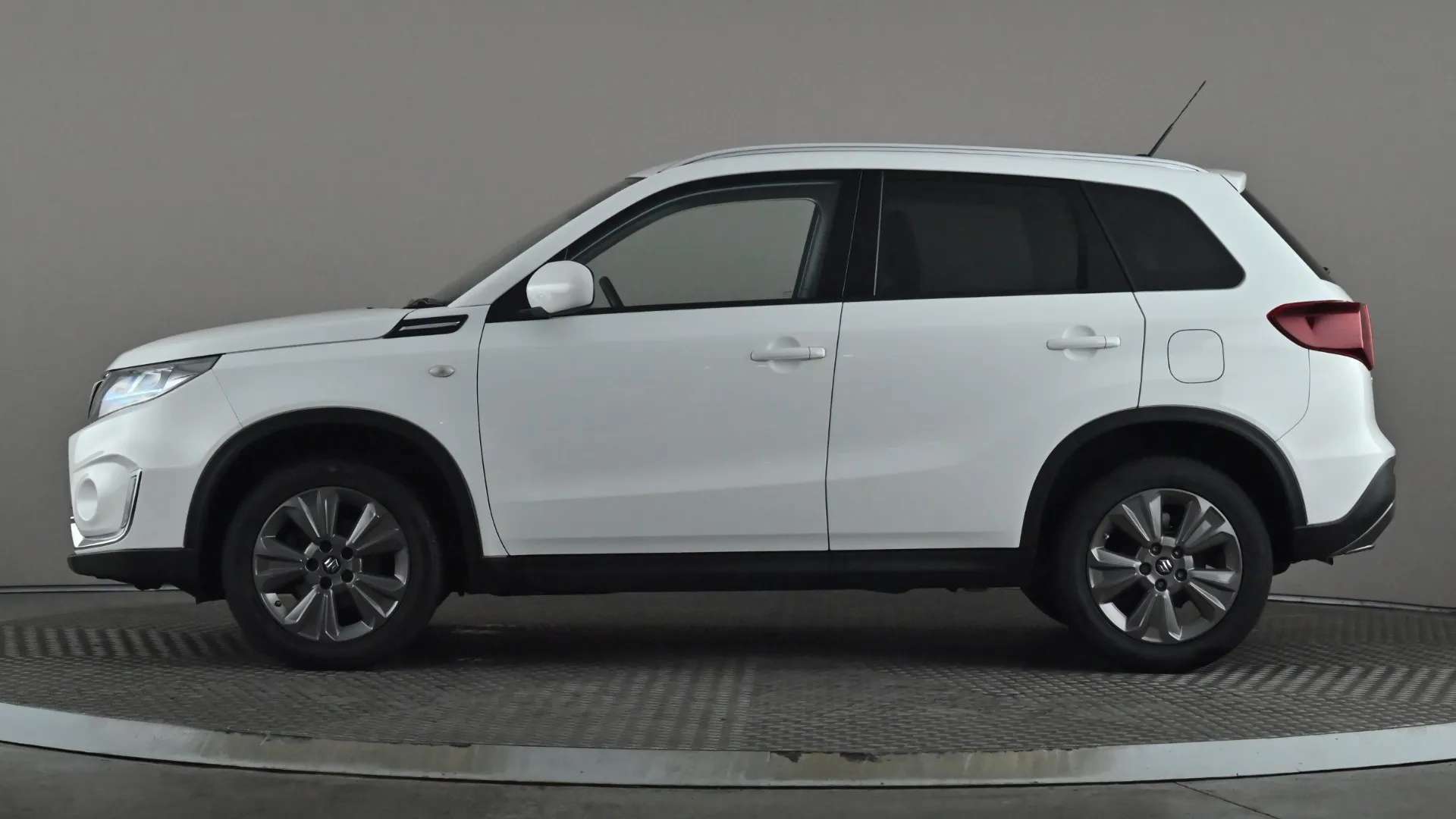A 2023 SUZUKI VITARA 1.4 Boosterjet 48V Hybrid SZ-T A 2023 SUZUKI VITARA 1.4 Boosterjet 48V Hybrid SZ-T